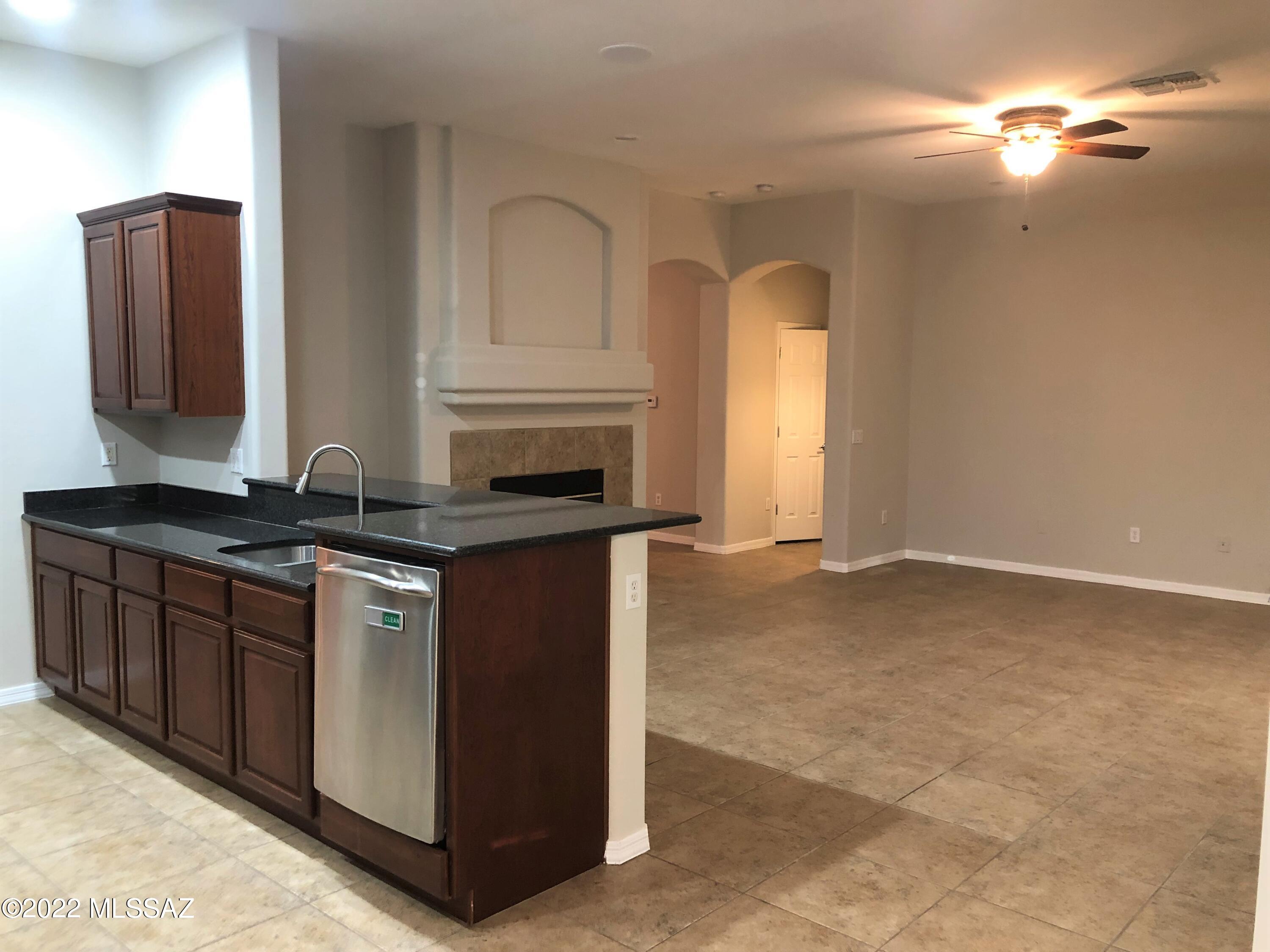 Ironwood Reserve BLK 3 (69-147) - Residential Lease