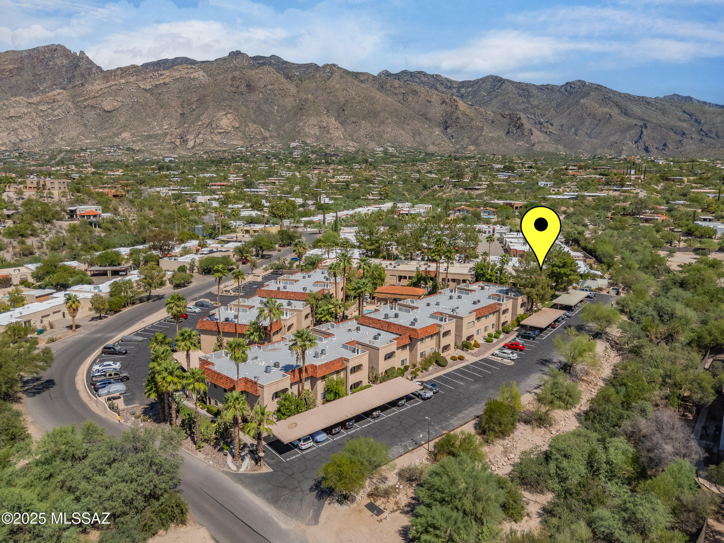 5750 N Camino Esplendora 116