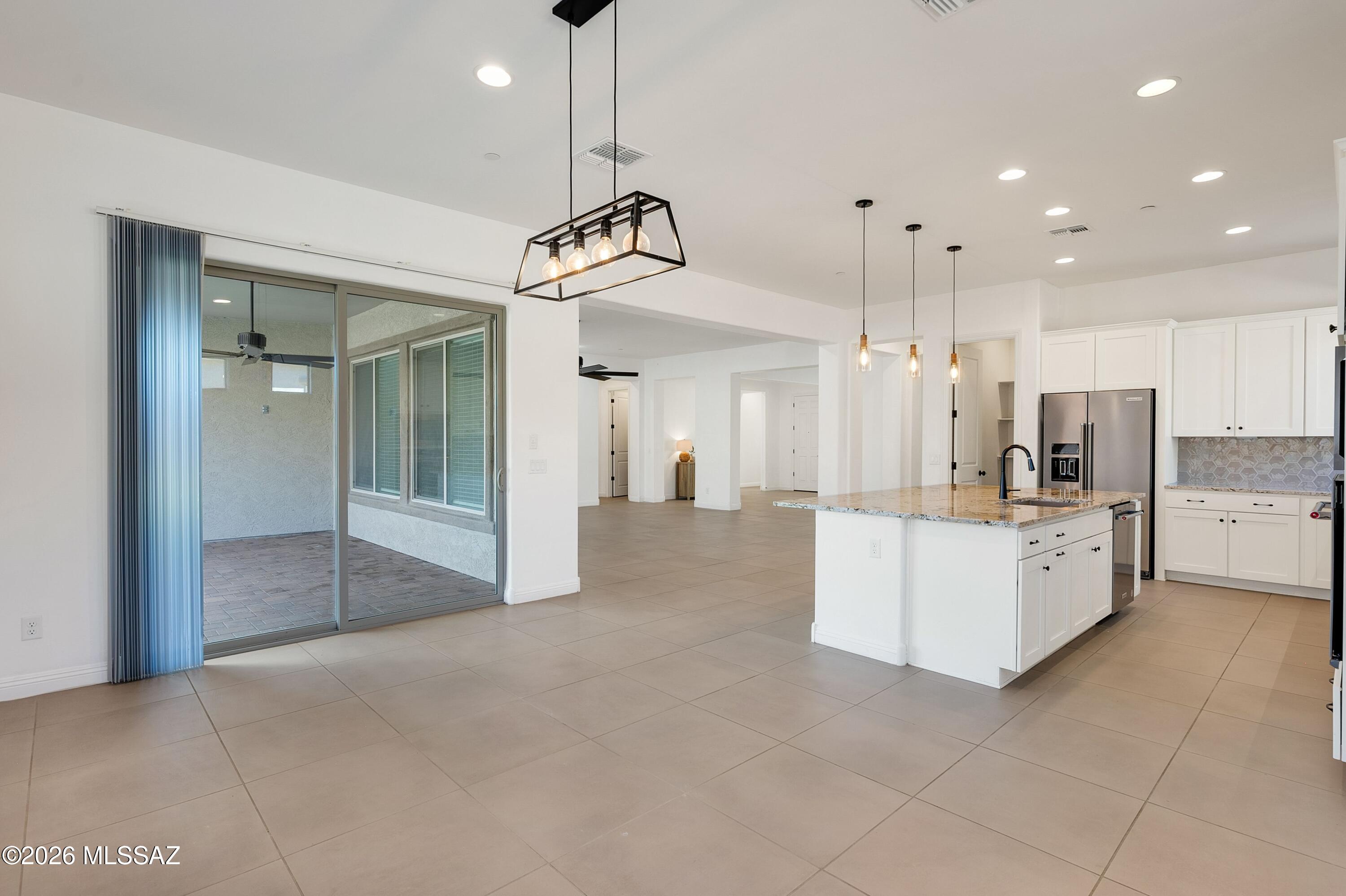 2654 W Plateau Ridge Drive