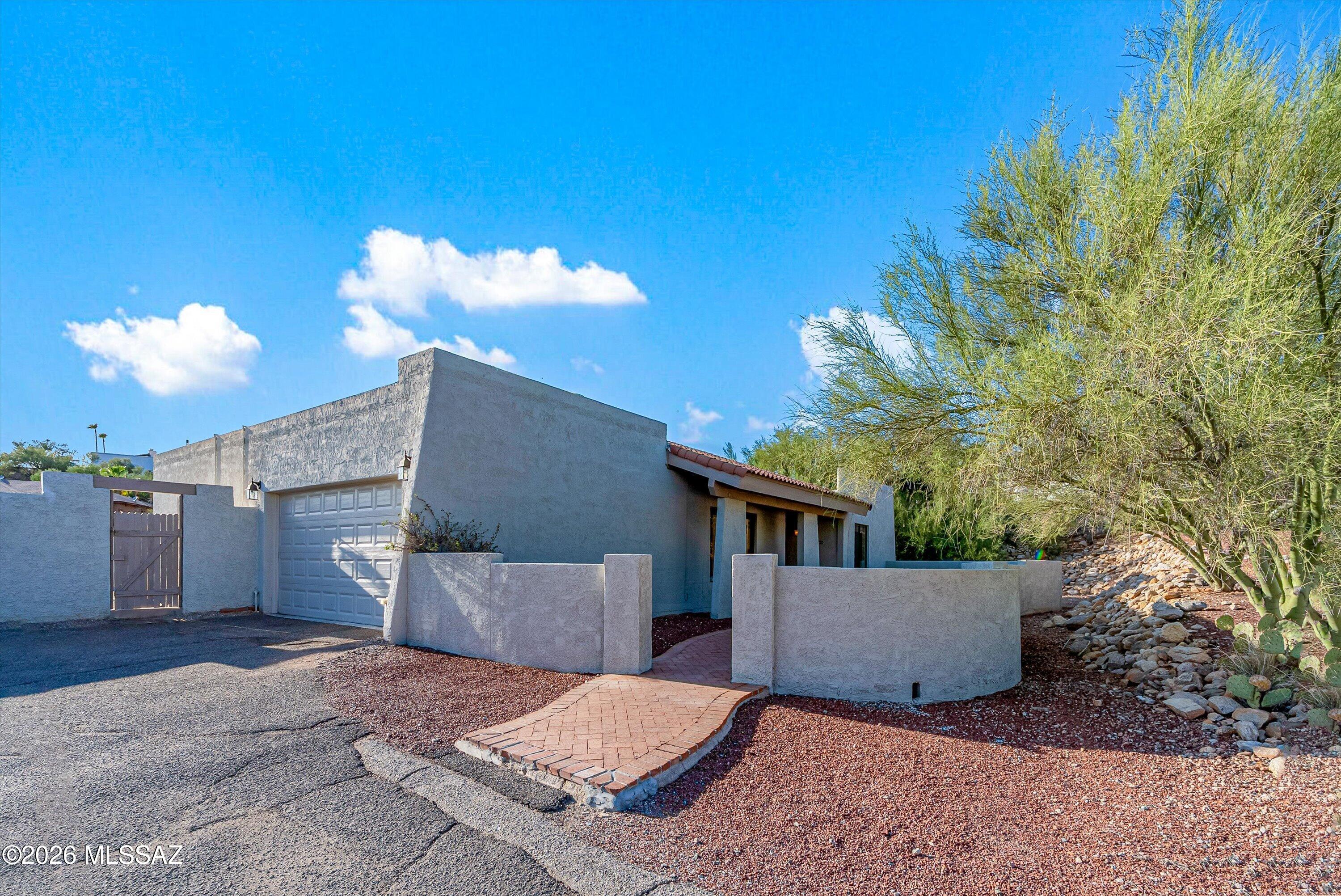 4725 N Craycroft Road