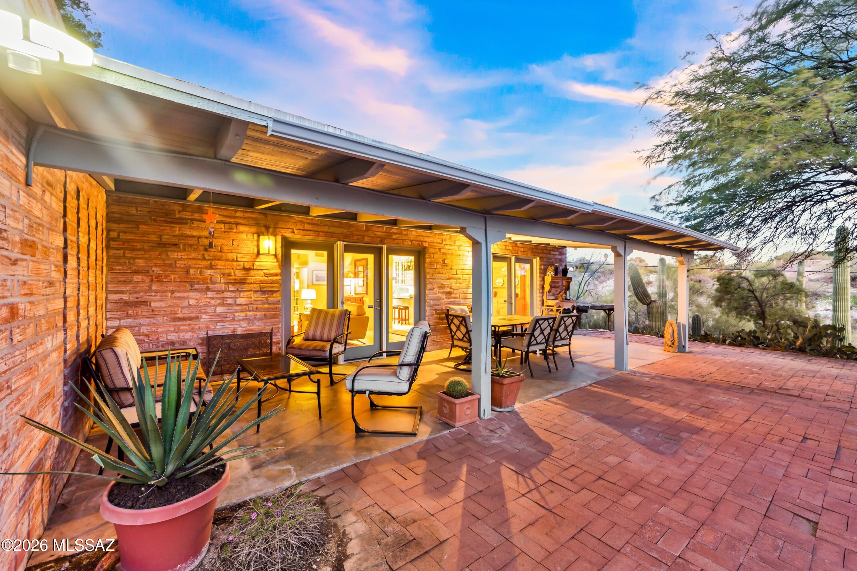 Catalina Foothills Estates NO. 7 (44-120) - Residential