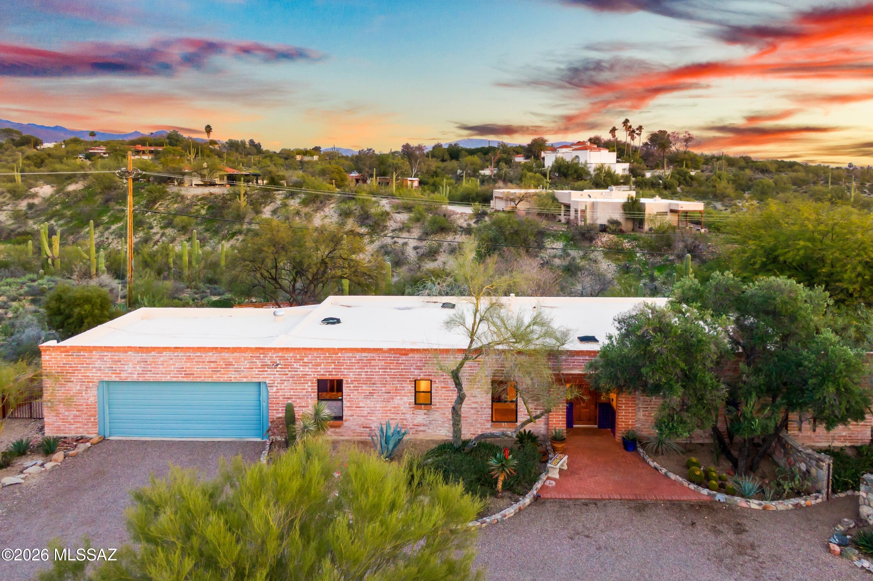 Catalina Foothills Estates NO. 7 (44-120) - Residential