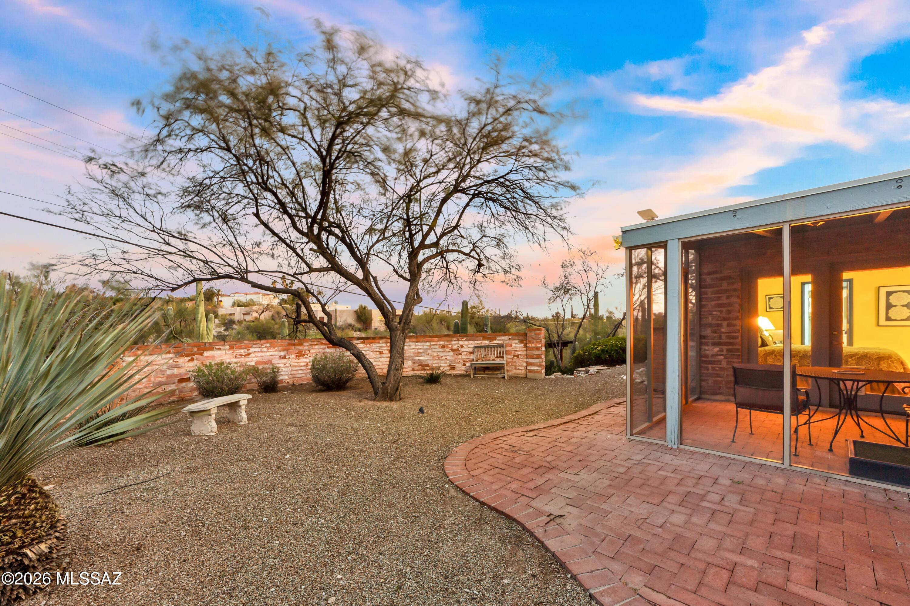 Catalina Foothills Estates NO. 7 (44-120) - Residential