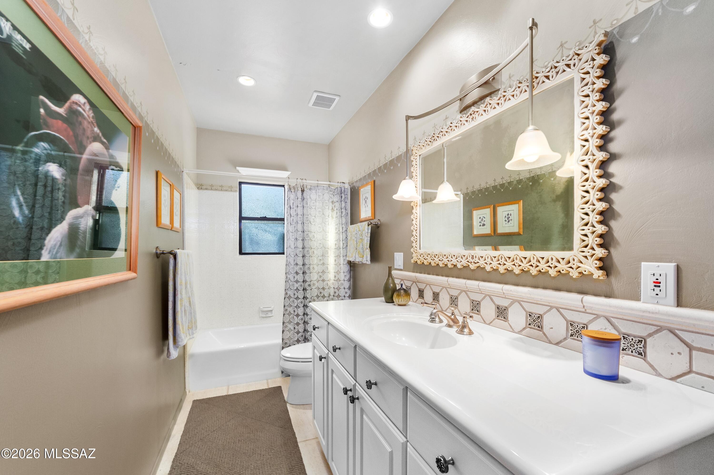 Catalina Foothills Estates NO. 7 (44-120) - Residential