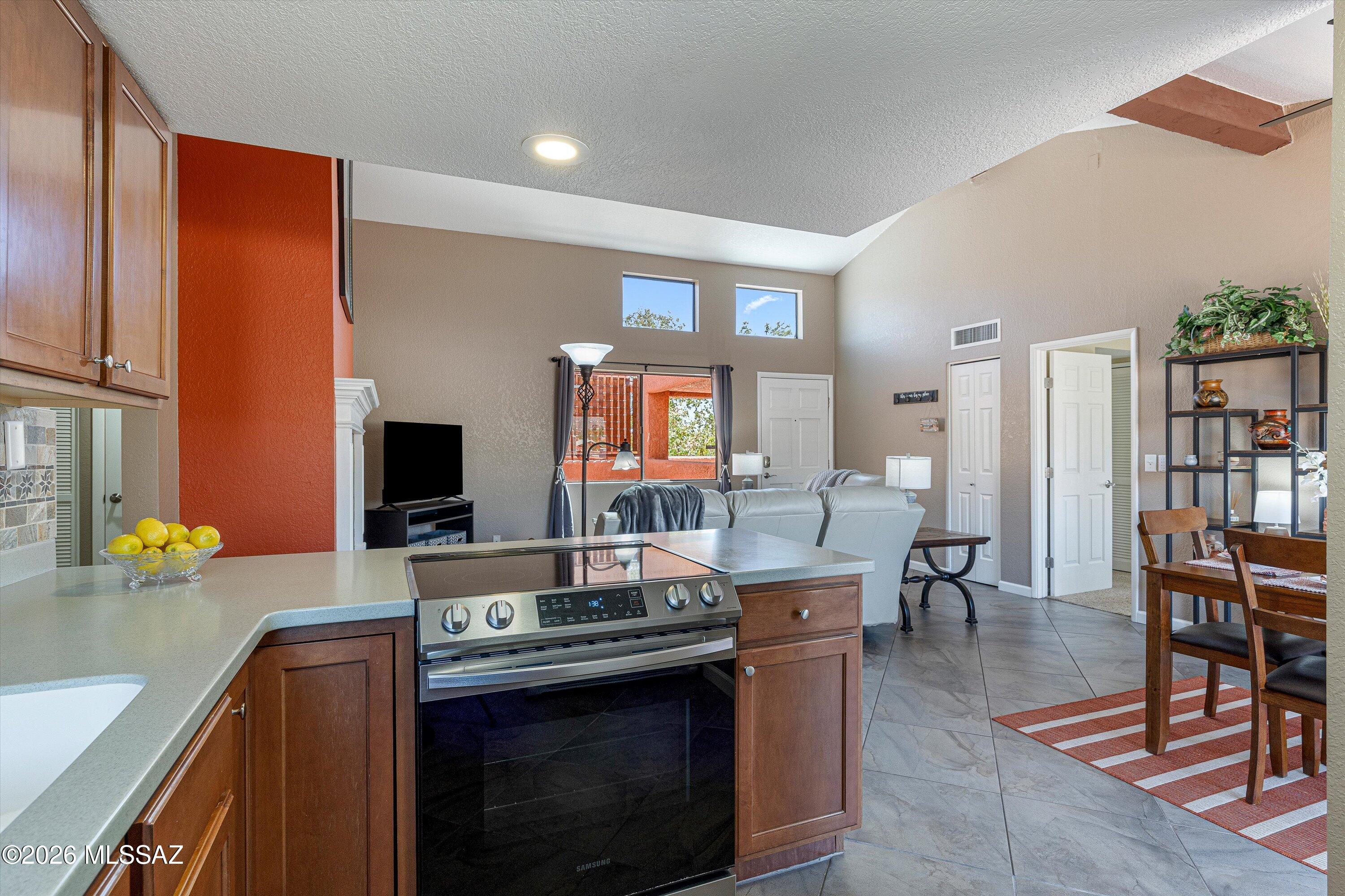 Ventana Vista Condominiums - Residential