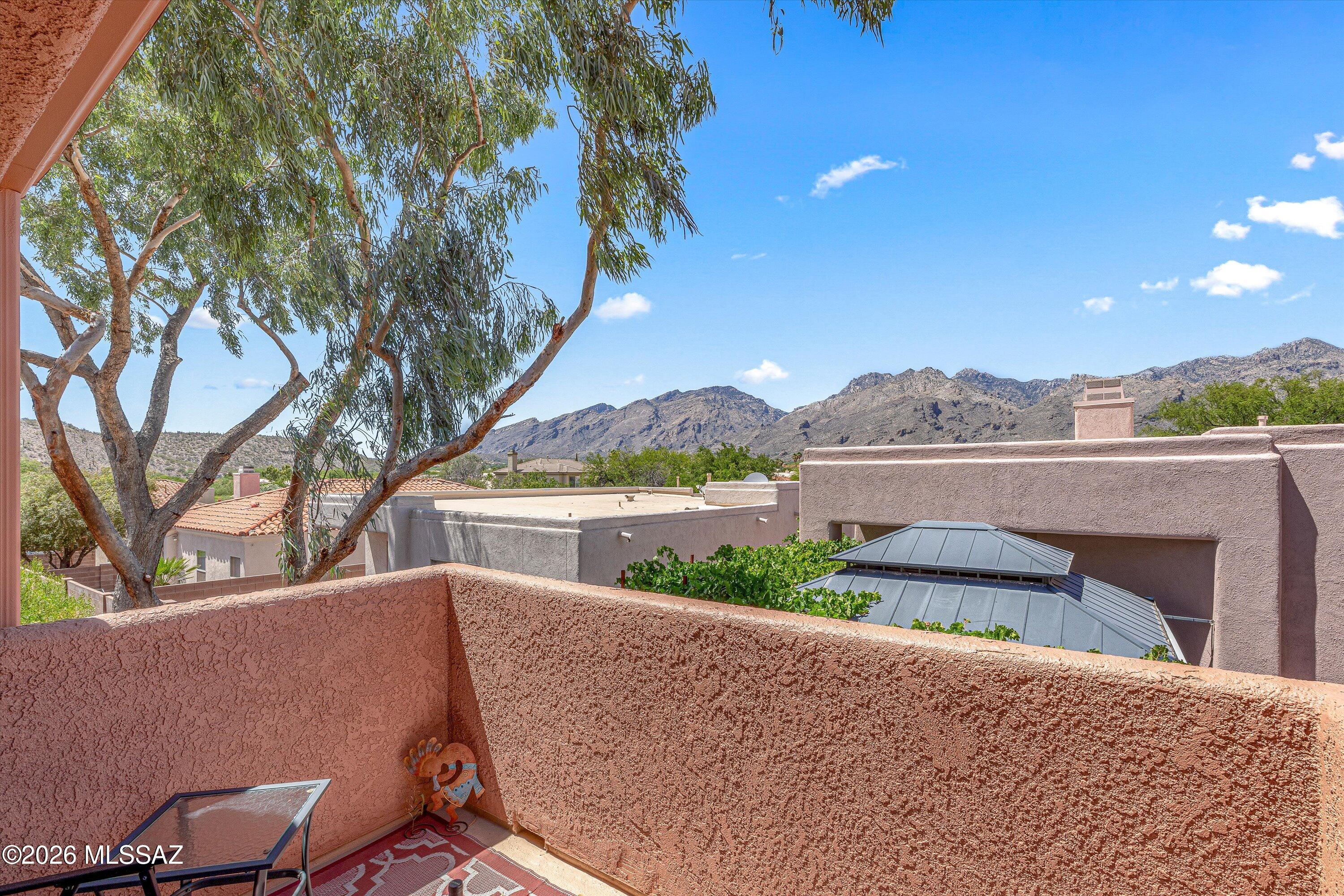 Ventana Vista Condominiums - Residential