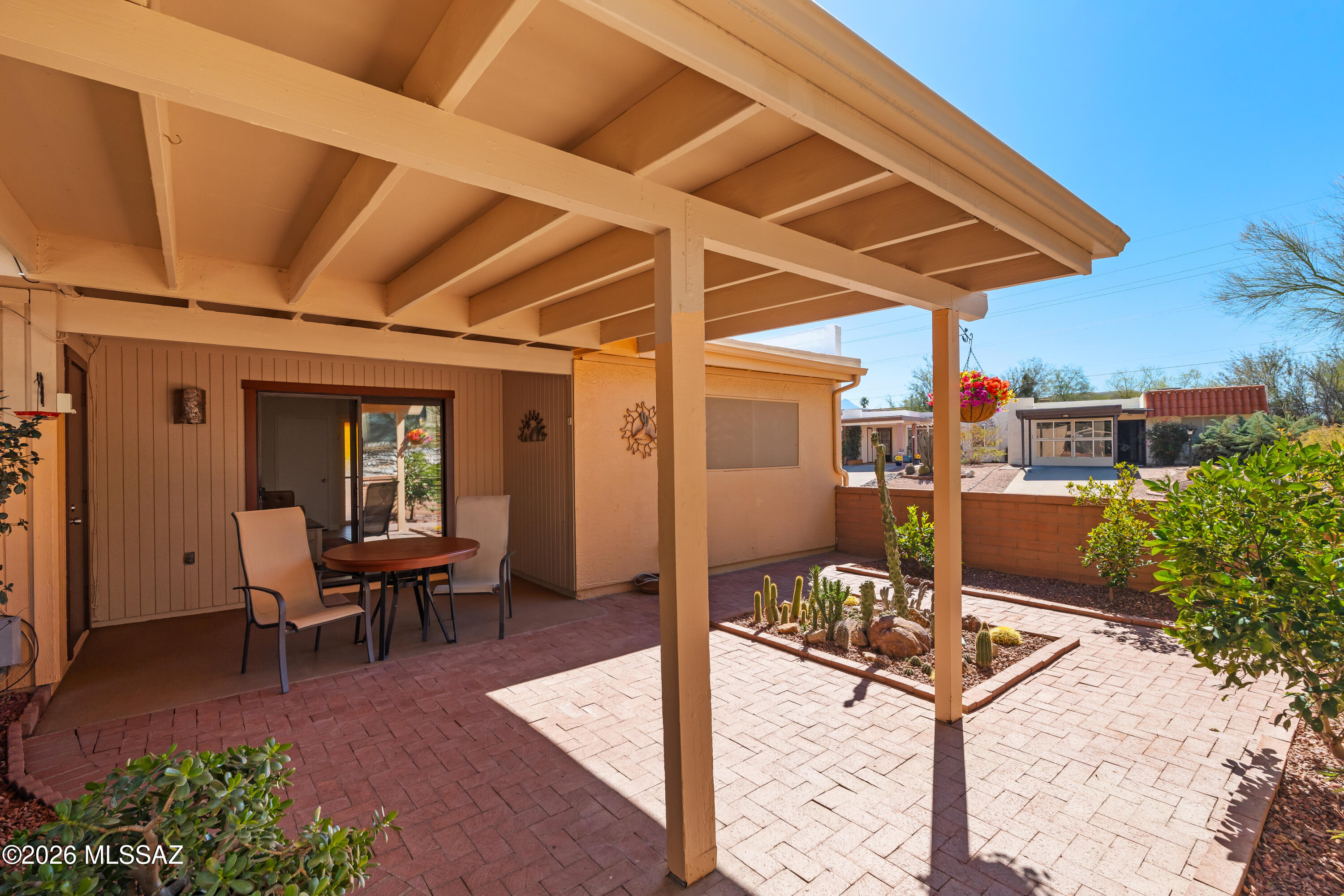 Green Valley Townhouses NO.7 - Residential