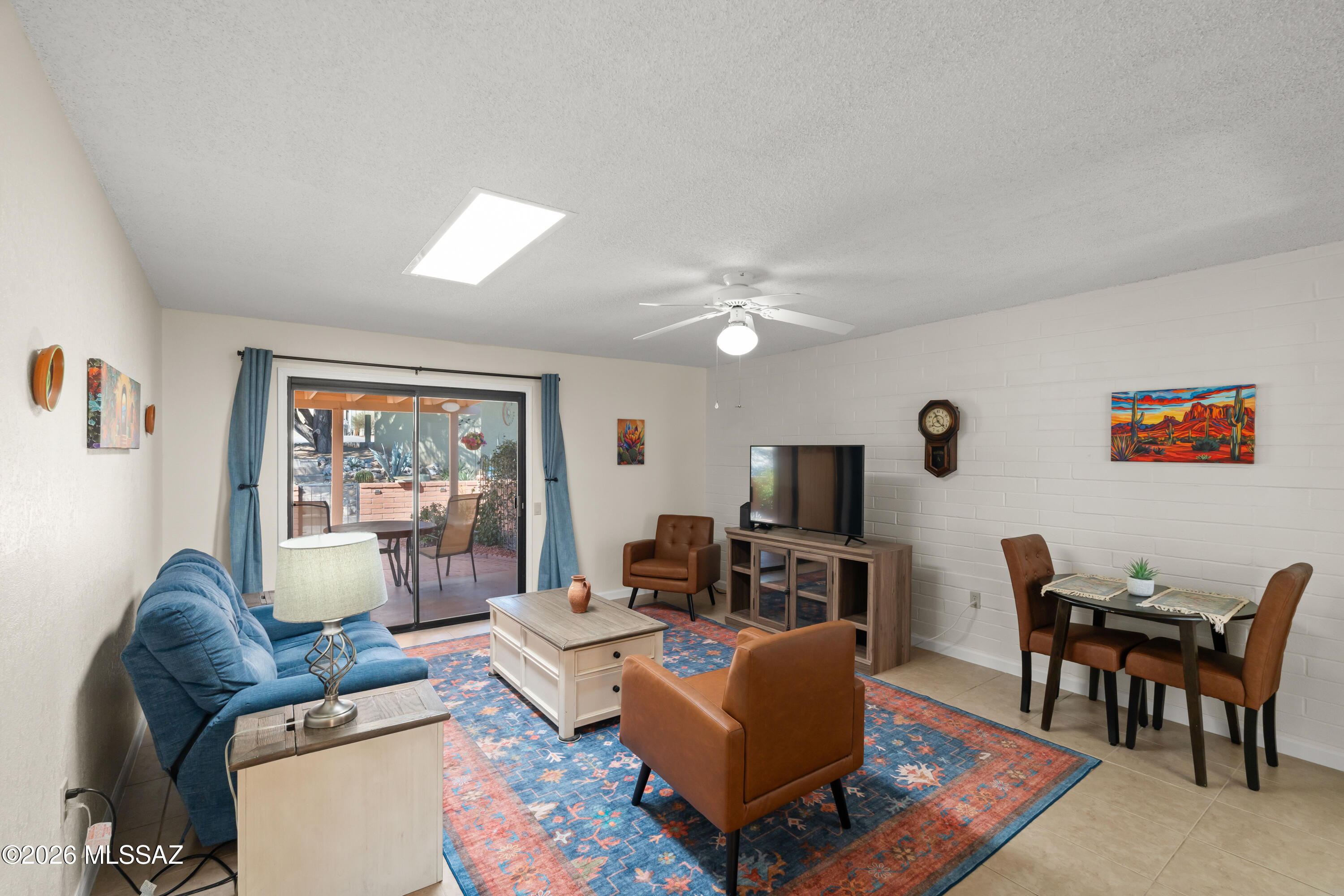 Green Valley Townhouses NO.7 - Residential