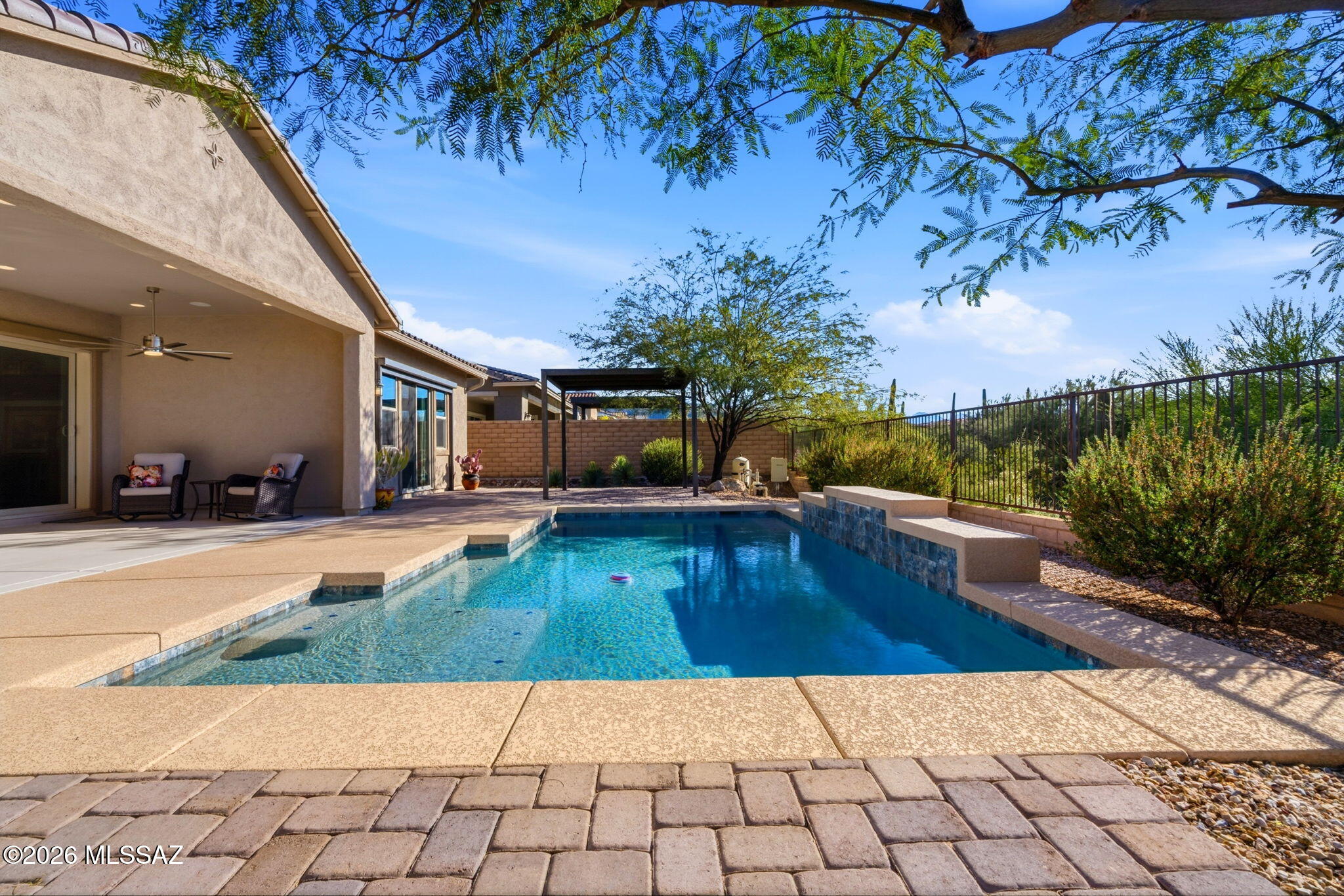 Boulder Bridge Pass II At Dove Mountain SQ20143250154 - Residential