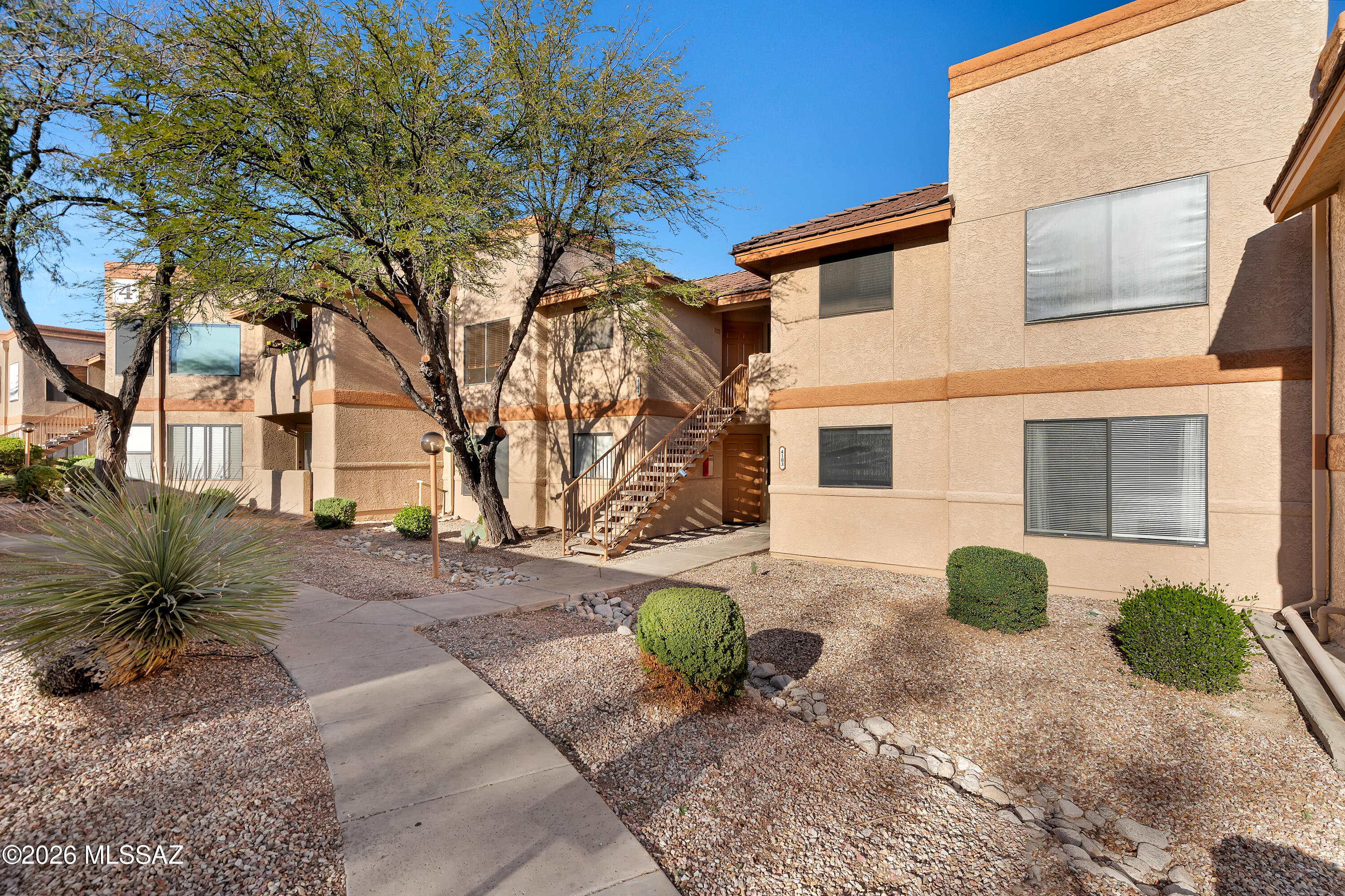 Villas at Sabino Canyon Condominiums - Residential
