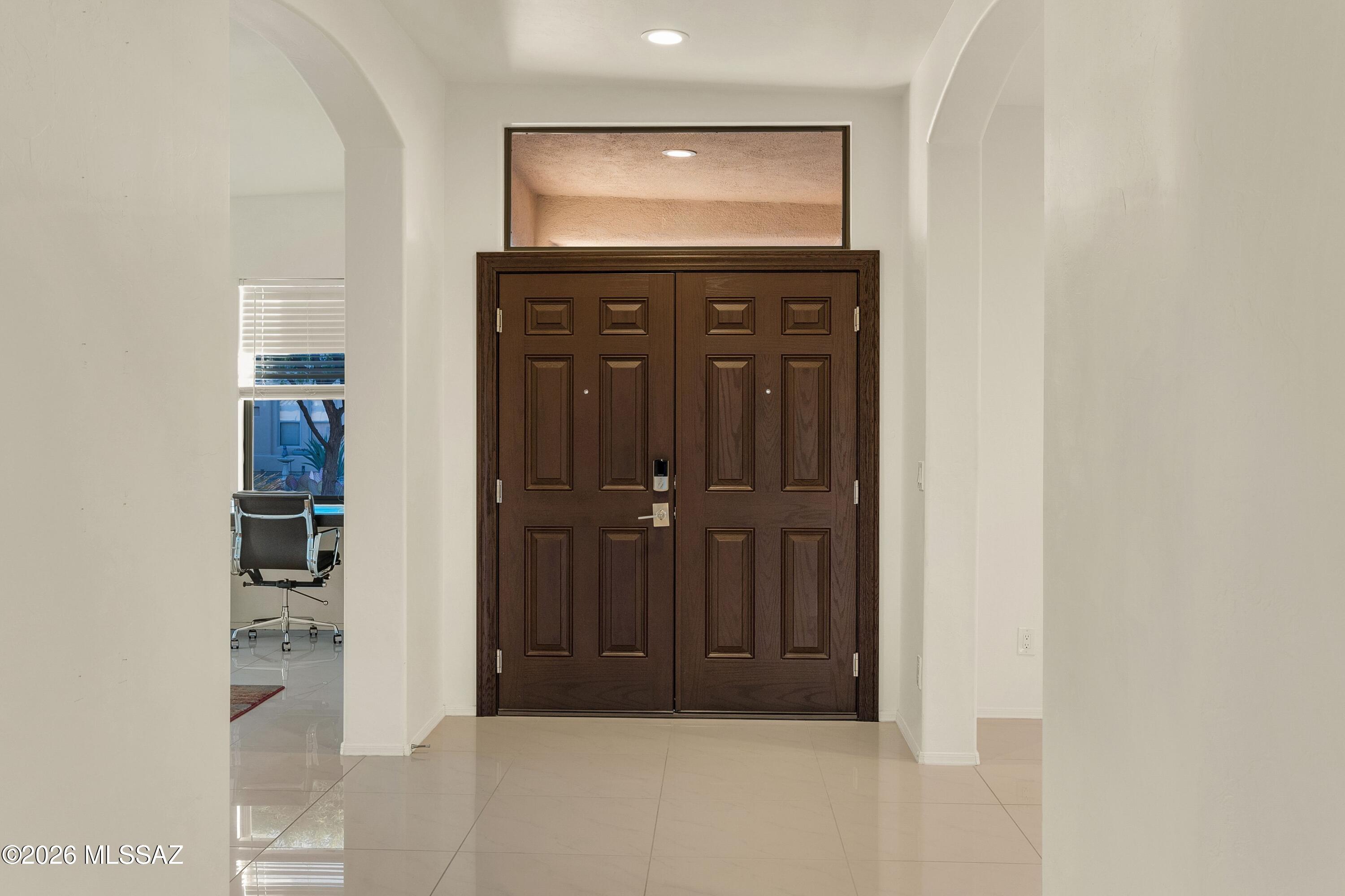 13836 N Silvercreek Place