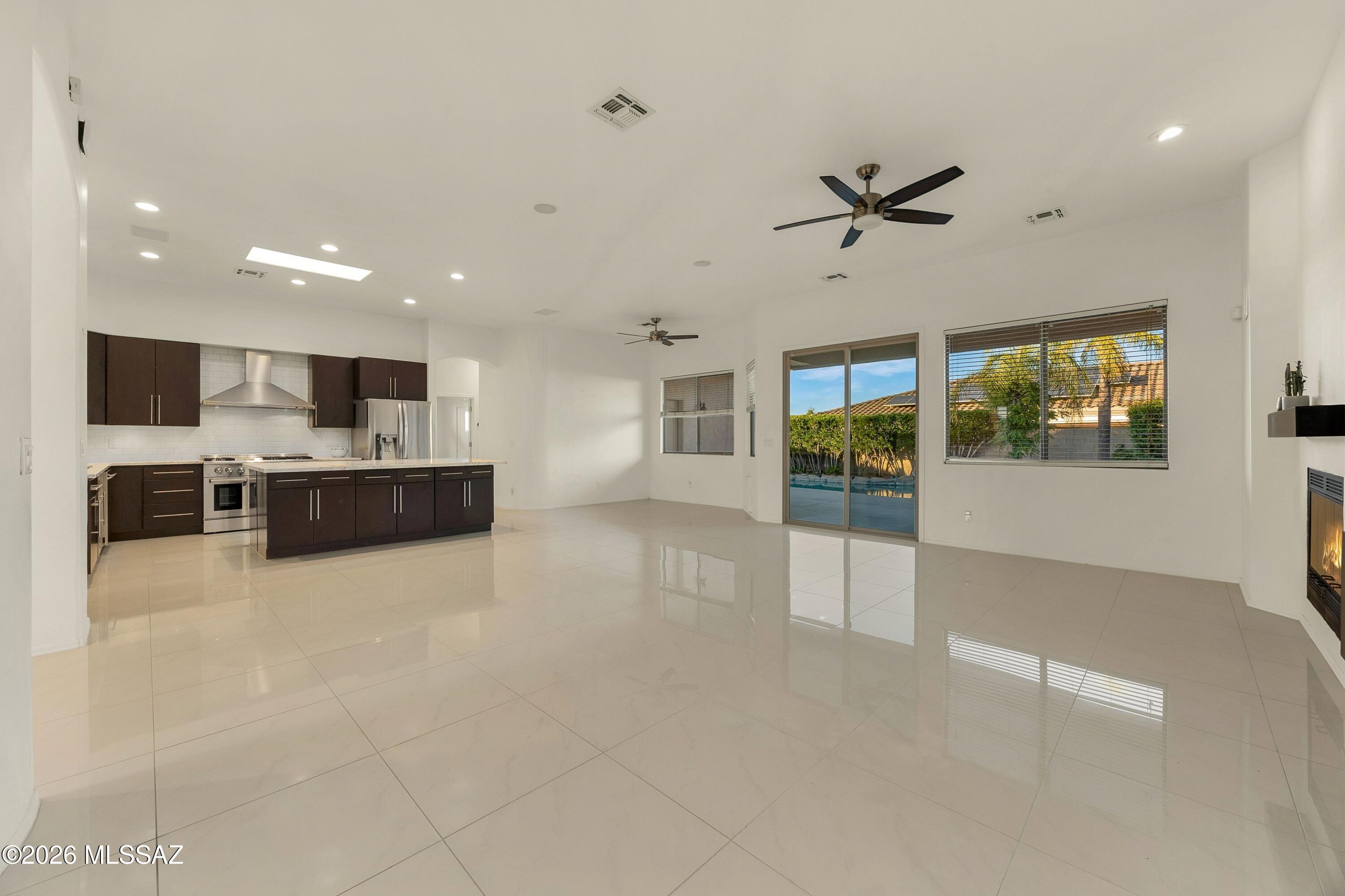 13836 N Silvercreek Place