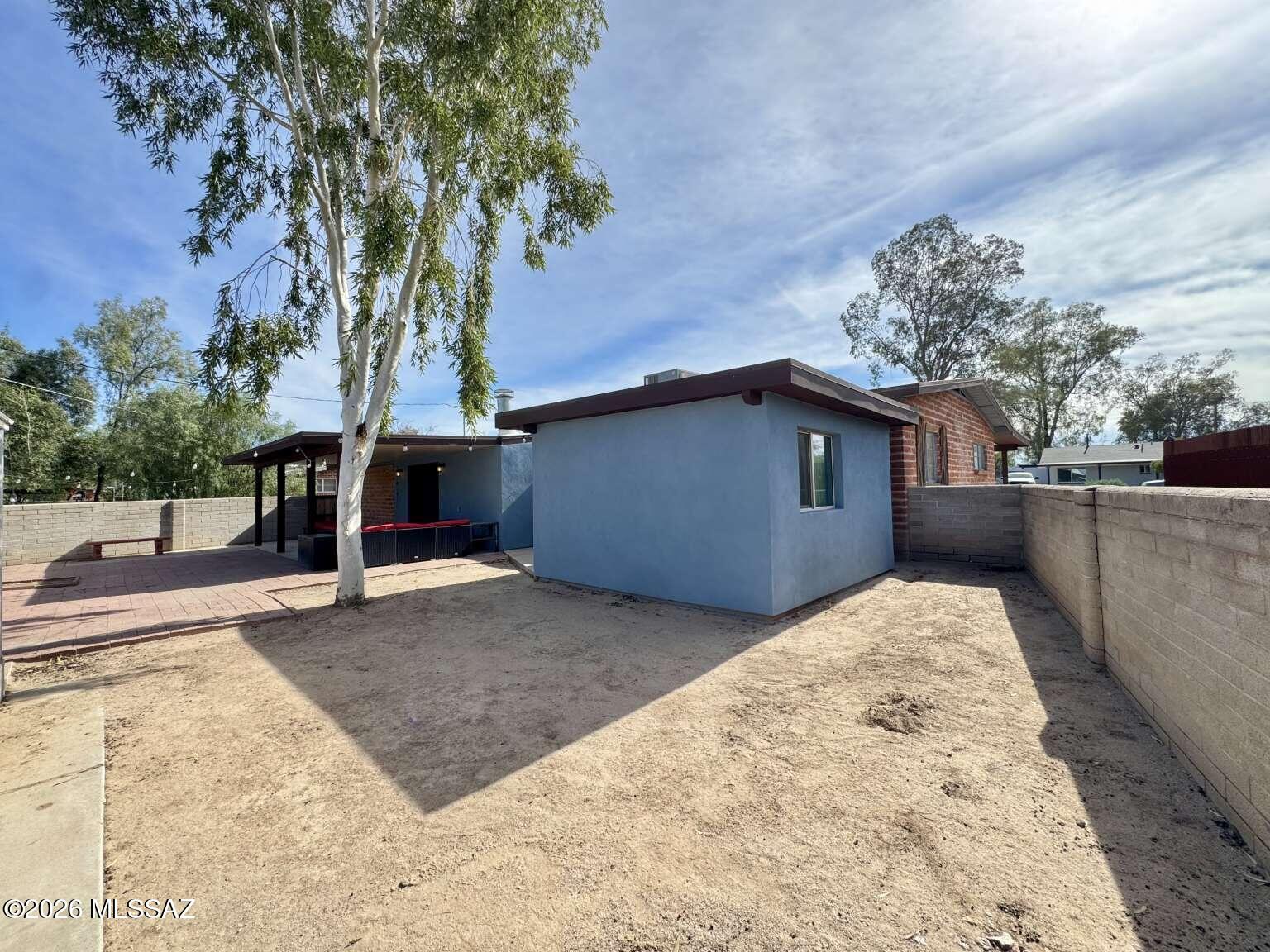 Flowing Wells Village - Residential