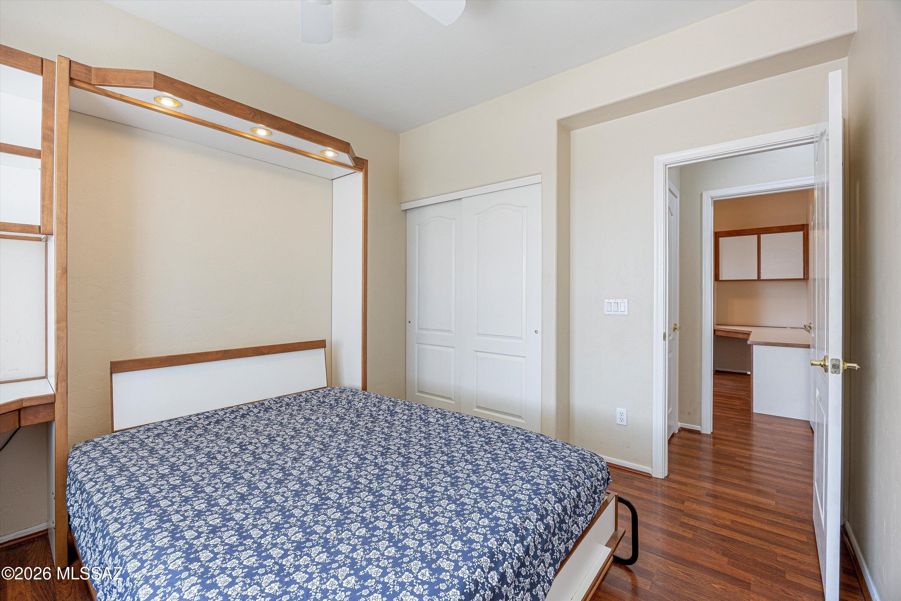 Marquette Place (1-44) - Residential