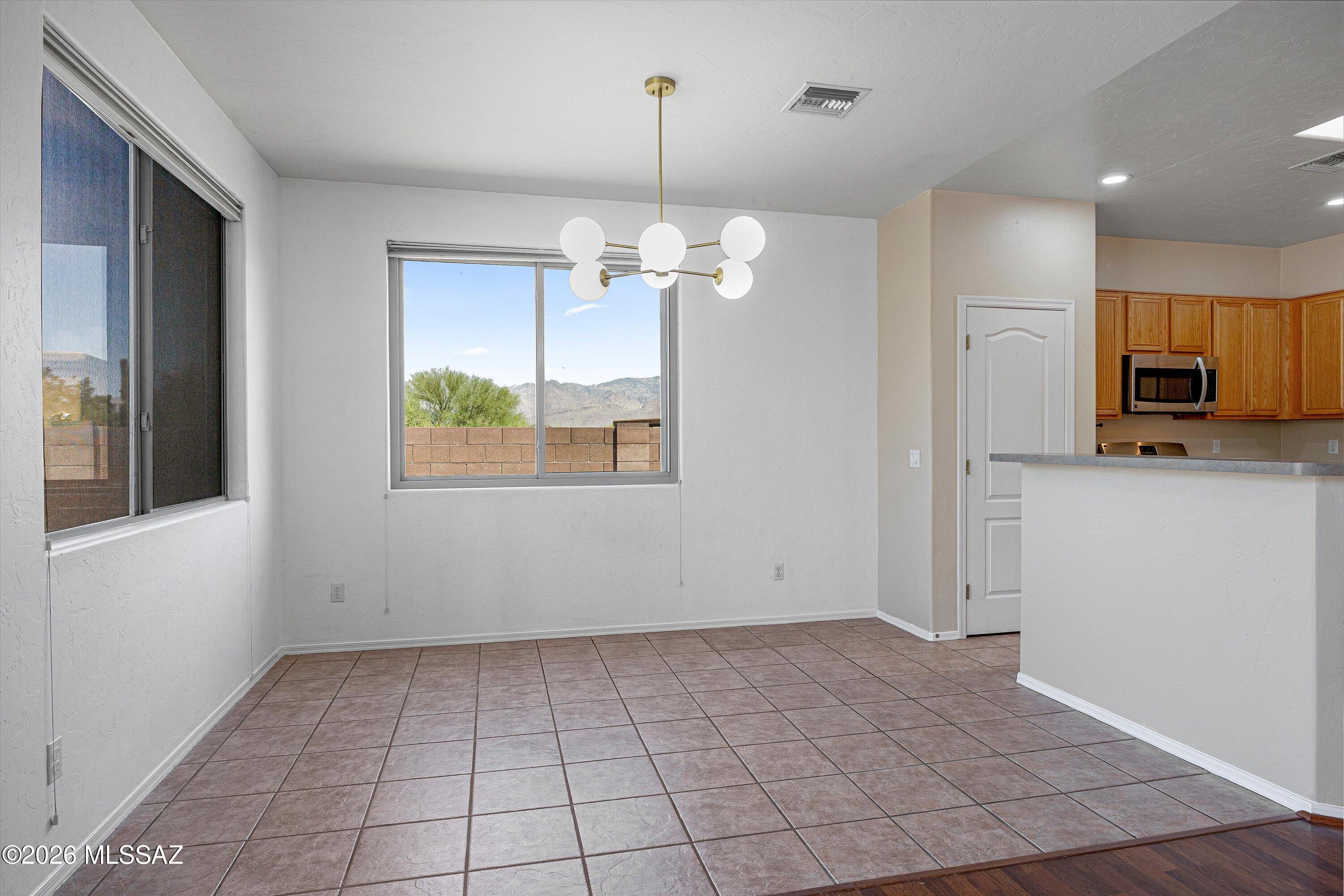 Marquette Place (1-44) - Residential