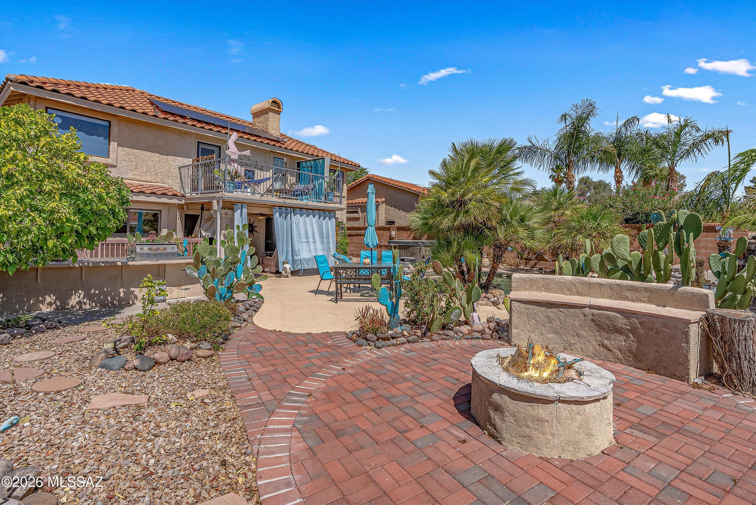 Villages Of La Canada (The) - Residential