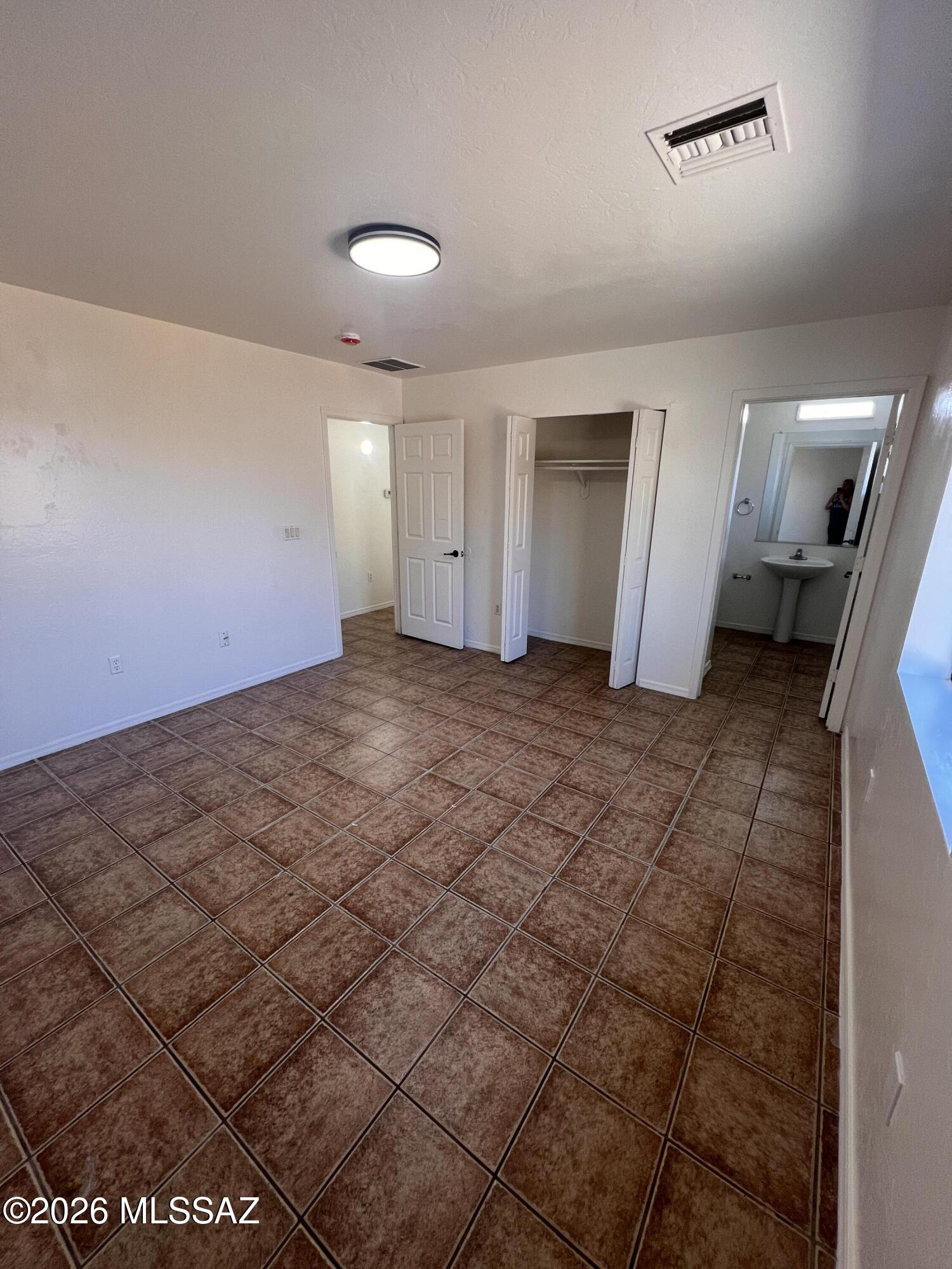 El Rio Acres - Residential Lease