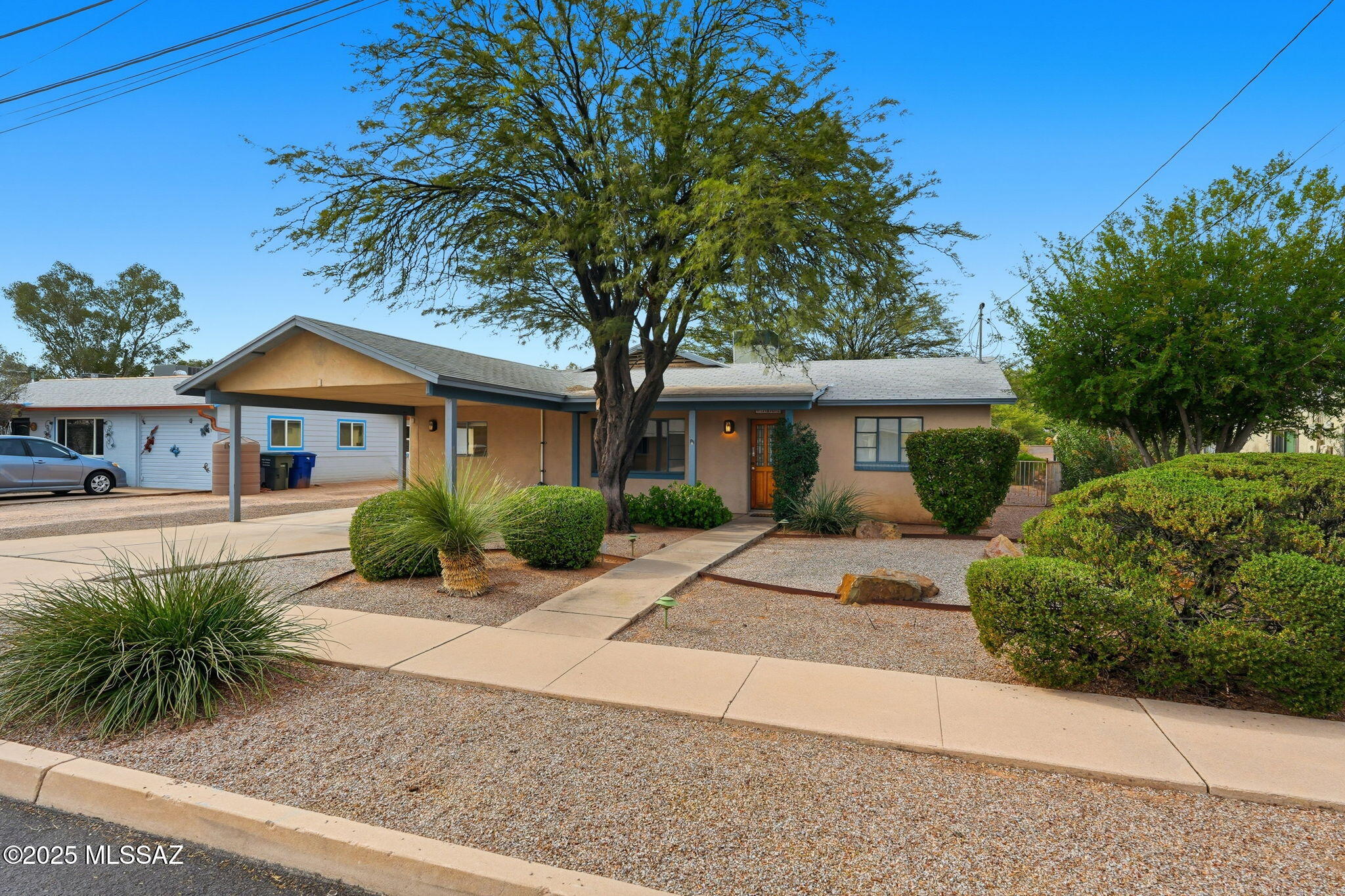 1801 N Nancy Rose Boulevard