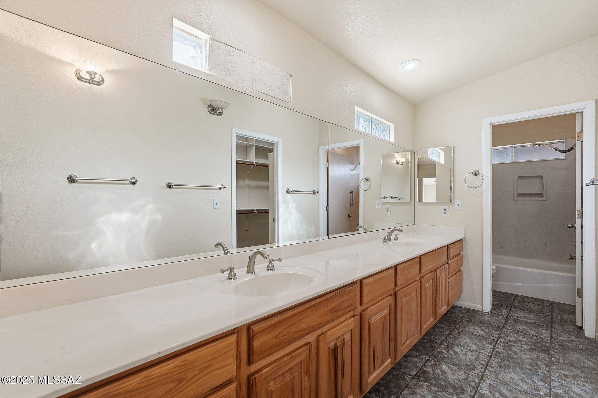 Cloverleaf Addition - Residential