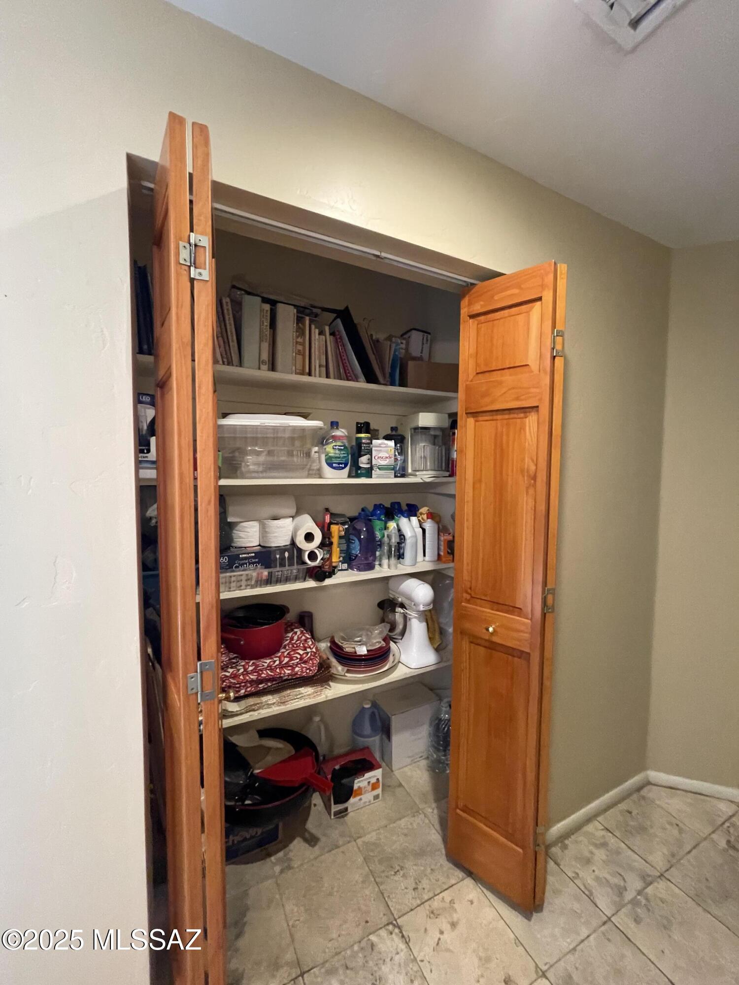 River View Estates (1-101) - Residential