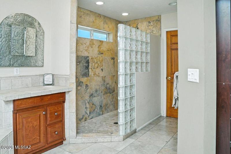 River View Estates (1-101) - Residential