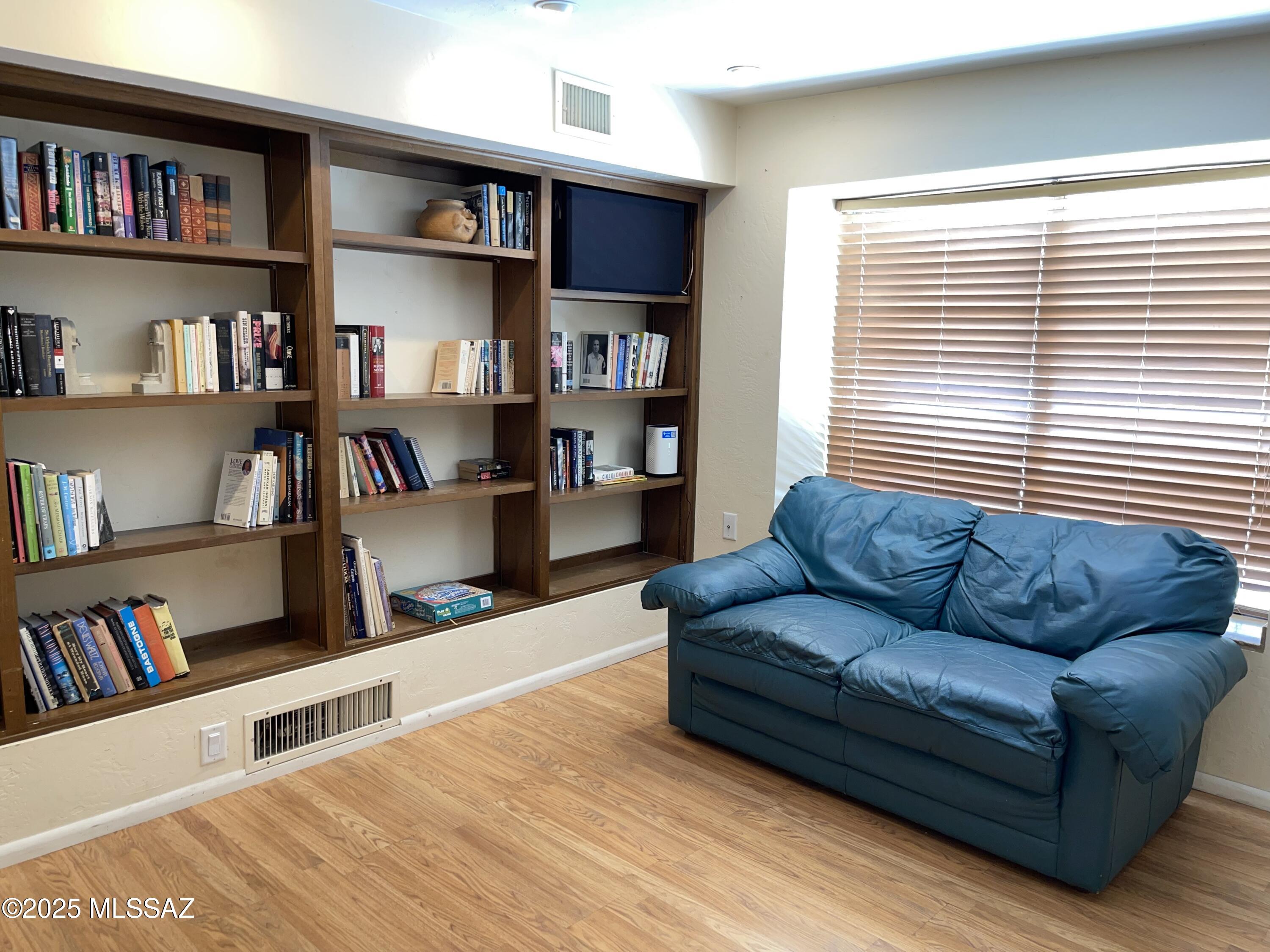 River View Estates (1-101) - Residential