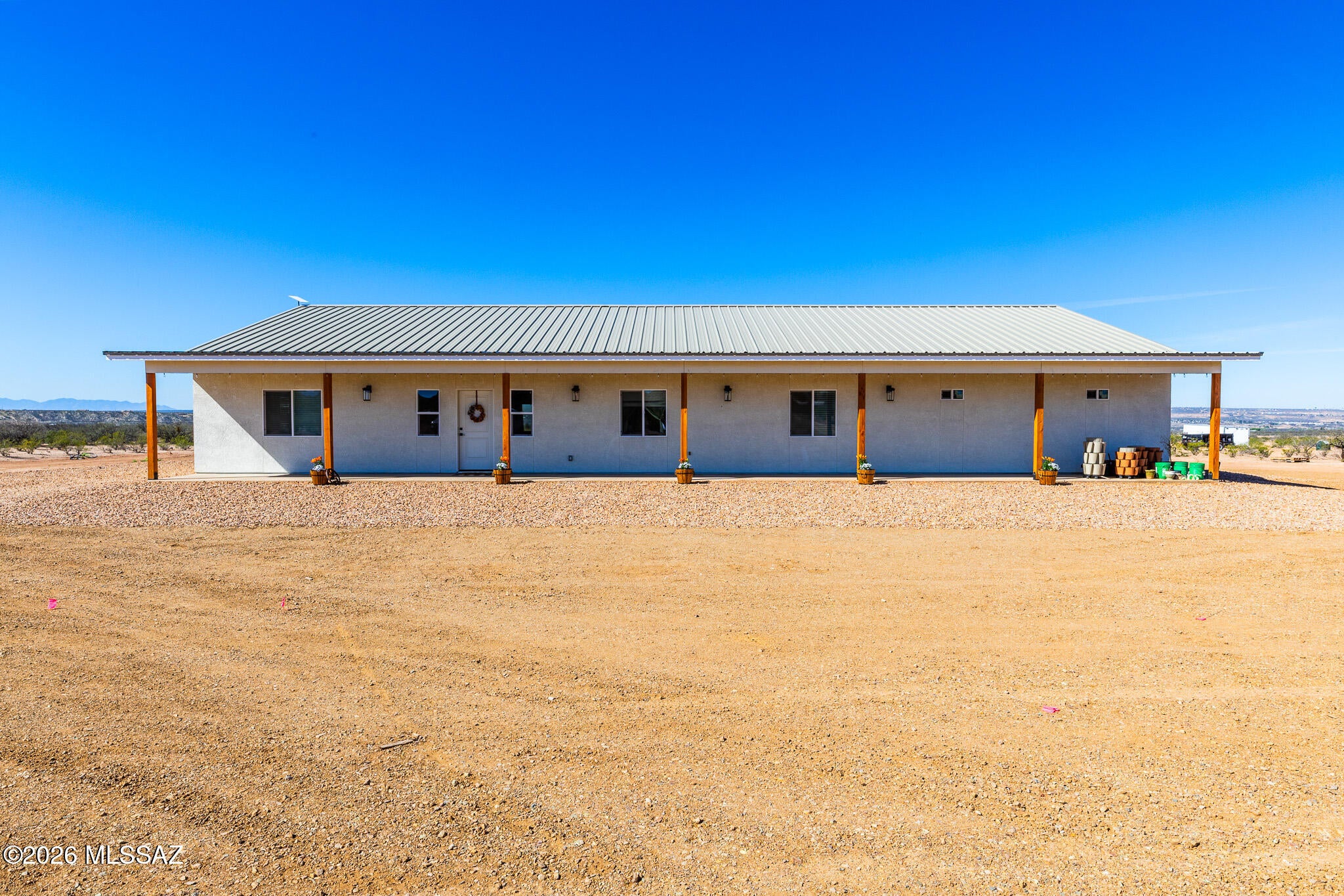 1214 S Emu Avenue