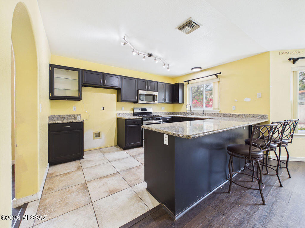 Richmond Place II (1-39) - Residential