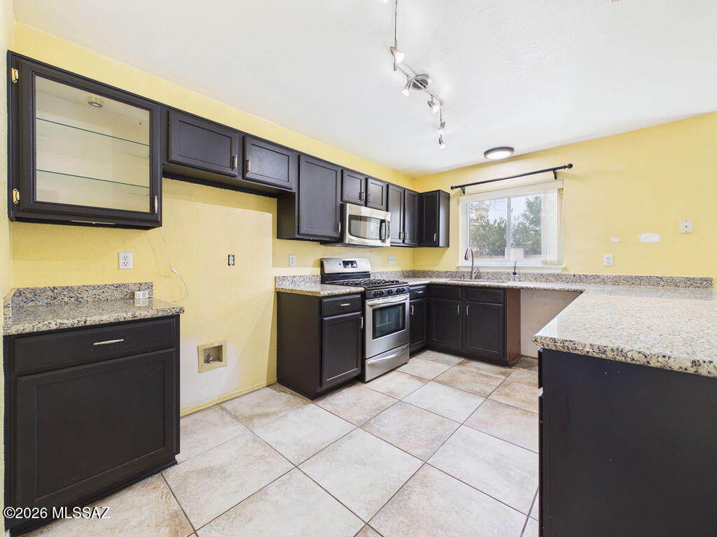 Richmond Place II (1-39) - Residential