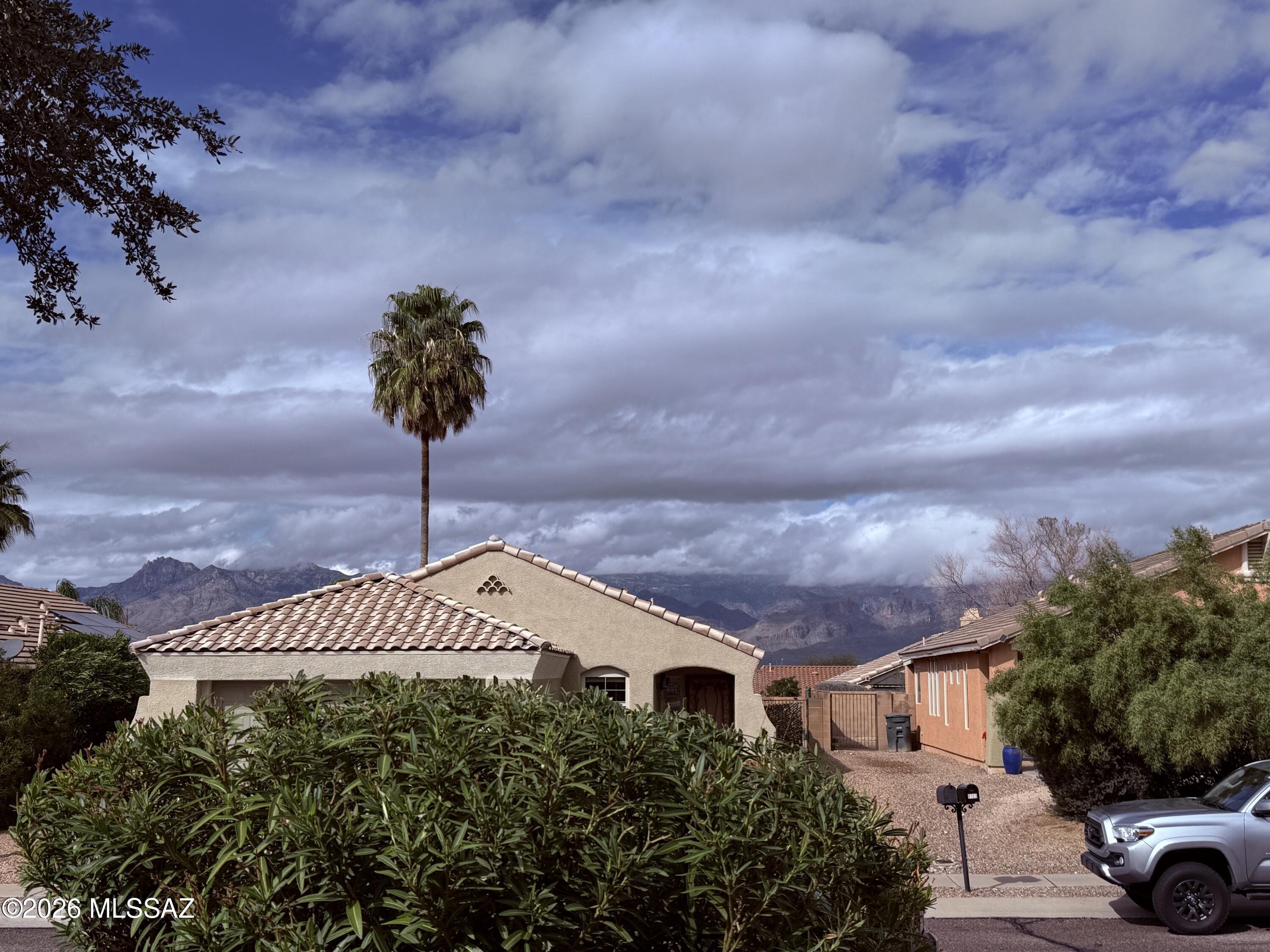 Serenata (1-98) - Residential