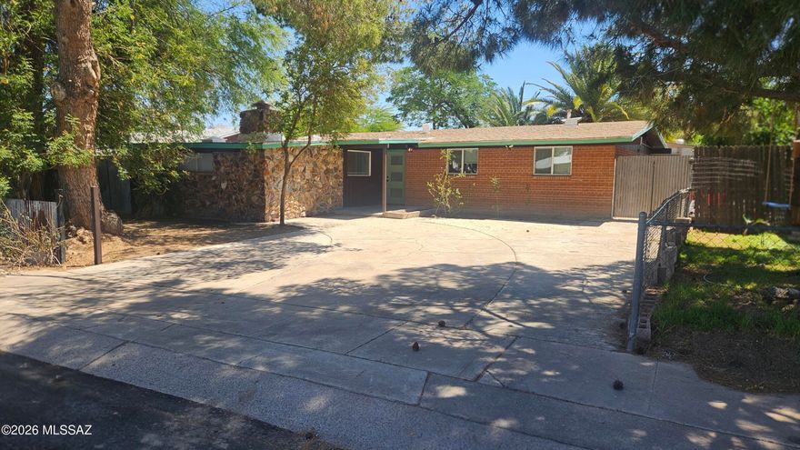 This house was completely remodeled.  New Floors, new cabinets, new vanities, new kitchen appliances, new countertops, new doors, new windows, new paint and it will even have a new roof installed before June 1st. The home is very cozy and is ready for a new owner.