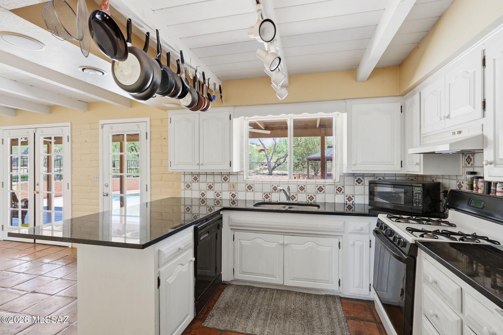 La Buena Vida Estates (1-37) - Residential