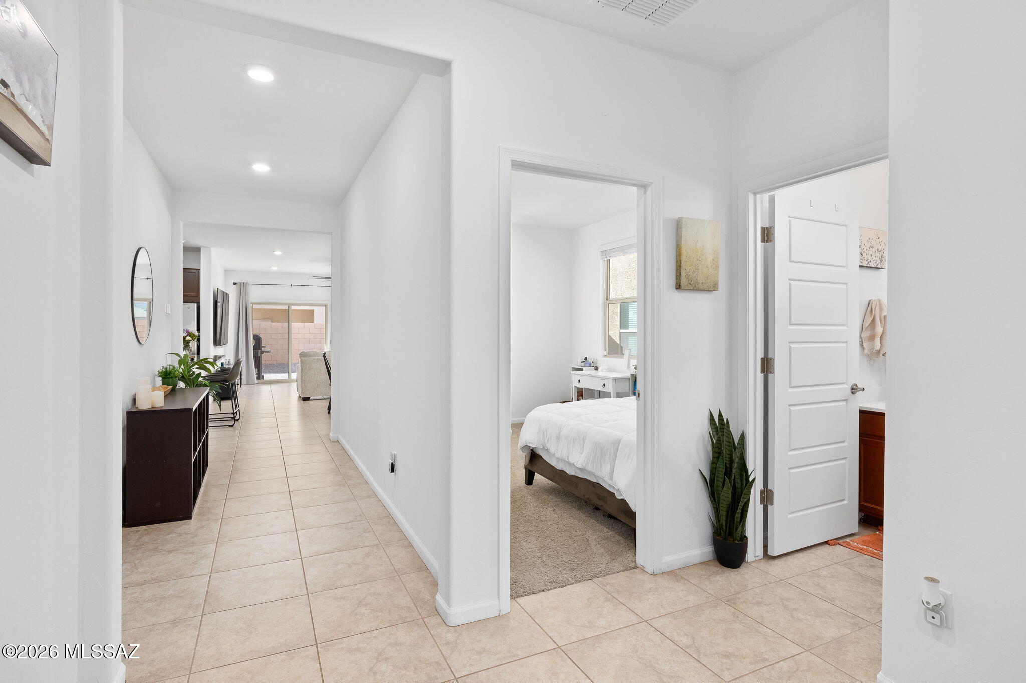 7860 S Ivy Hollow Avenue