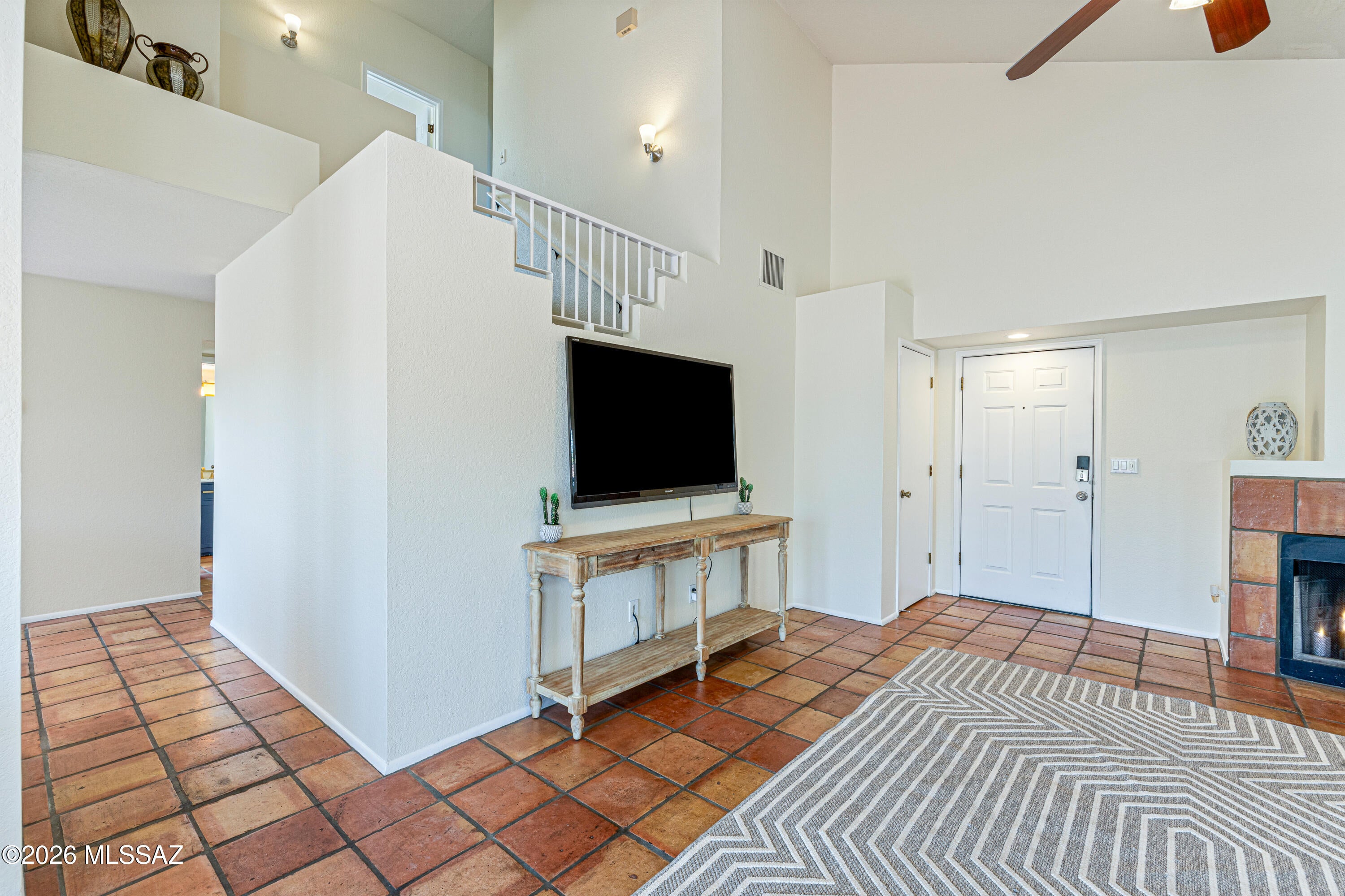 591 W Summer Rain Drive