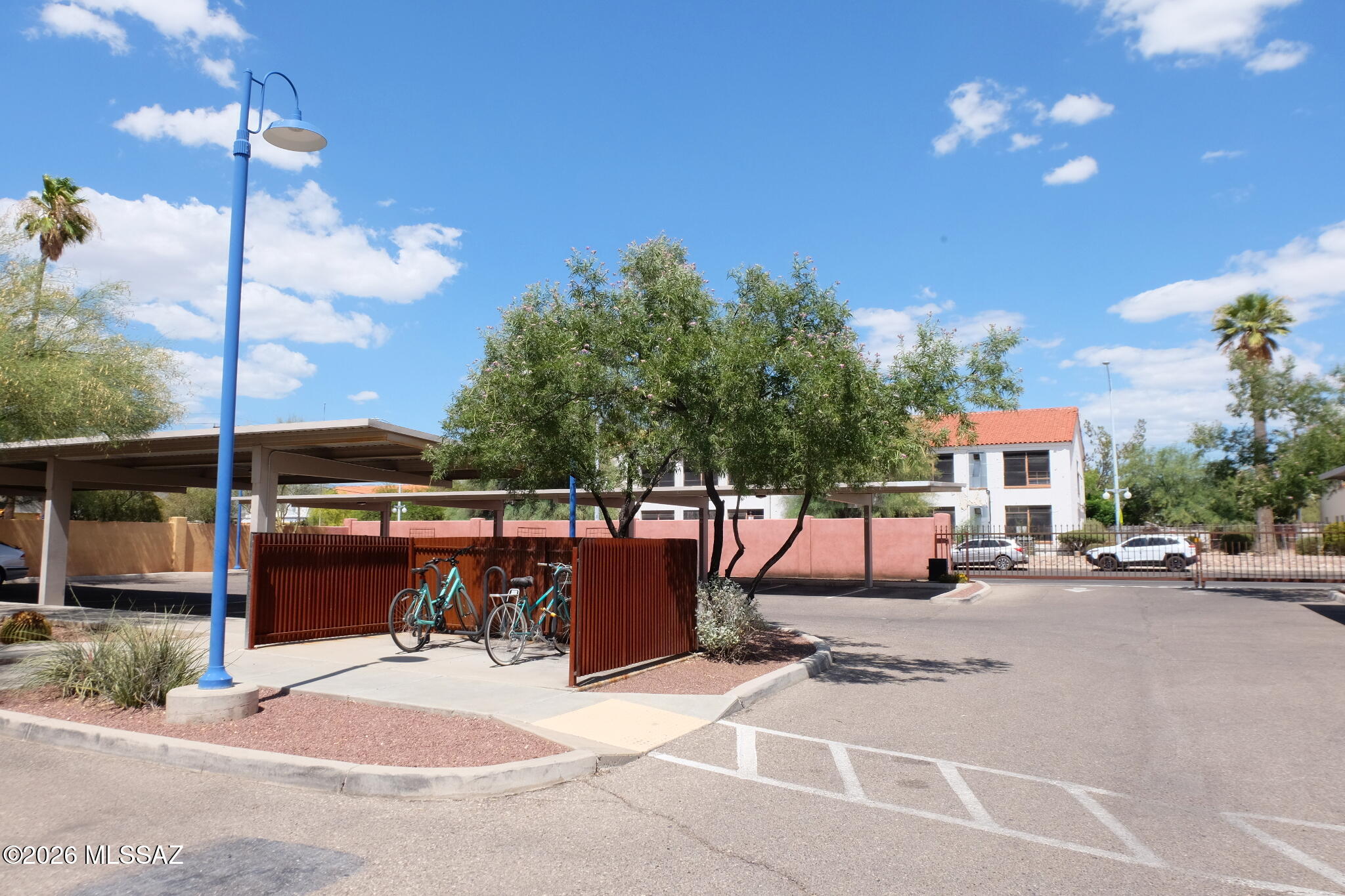 420 S 6th Avenue 103