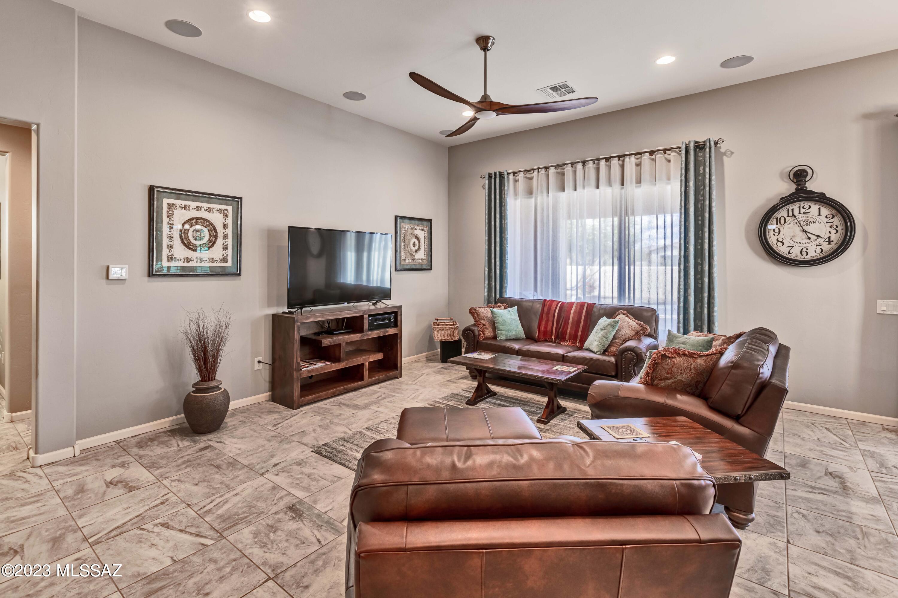 Saddlebrooke Ranch - Residential Lease