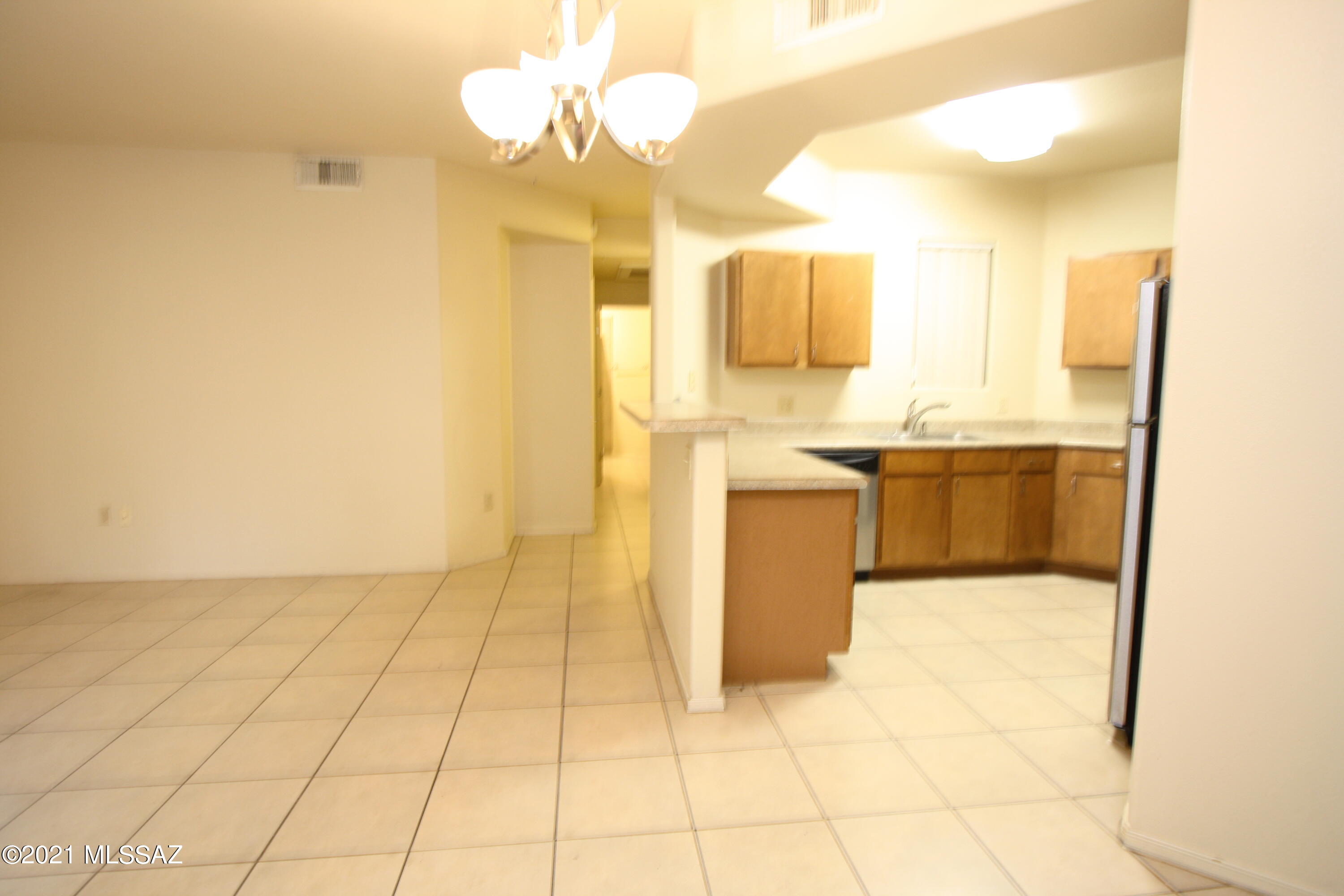 Village On Hacienda Del Sol - Residential Lease