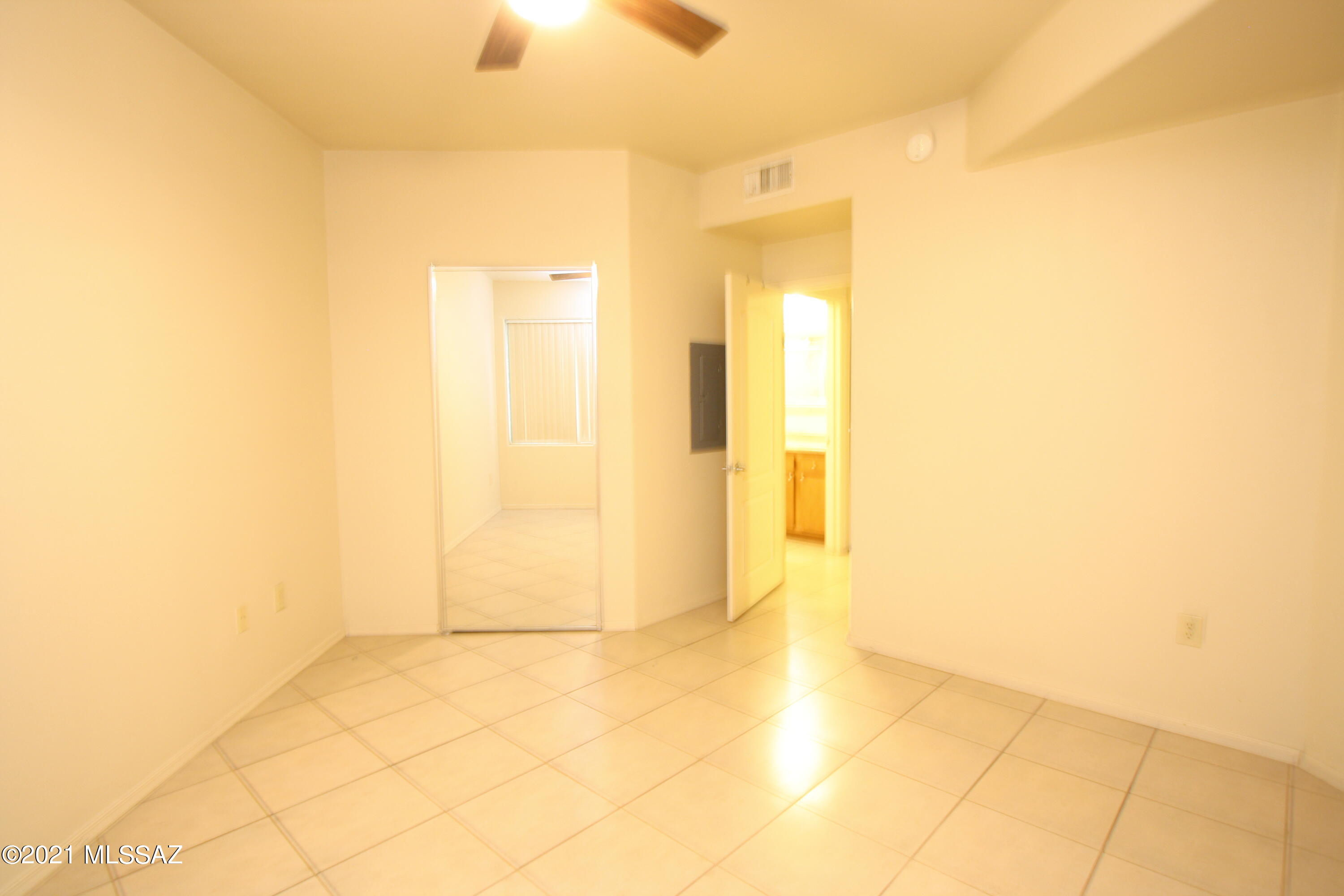 Village On Hacienda Del Sol - Residential Lease