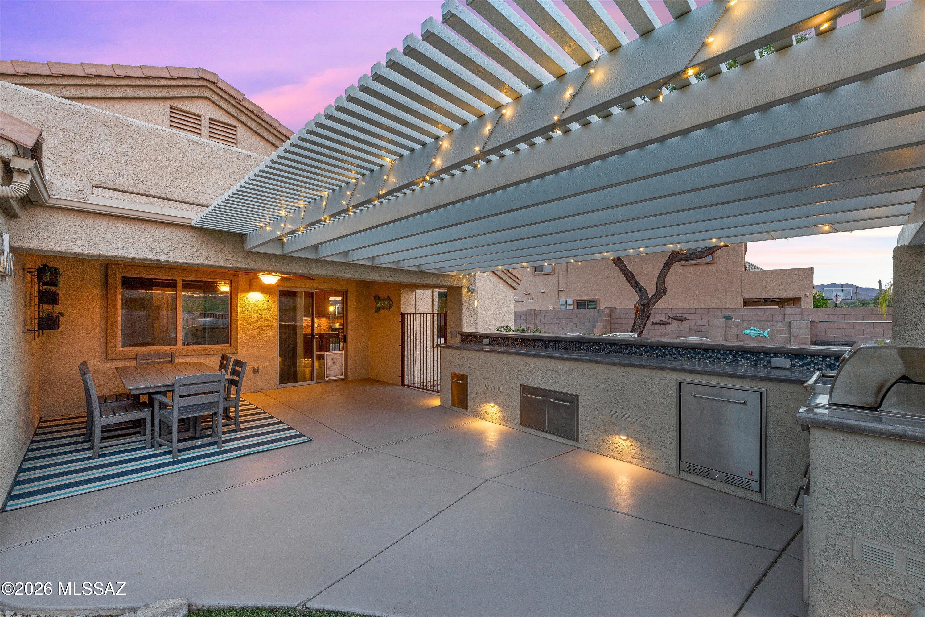 Continental Reserve Blk. 16B (1-86) - Residential