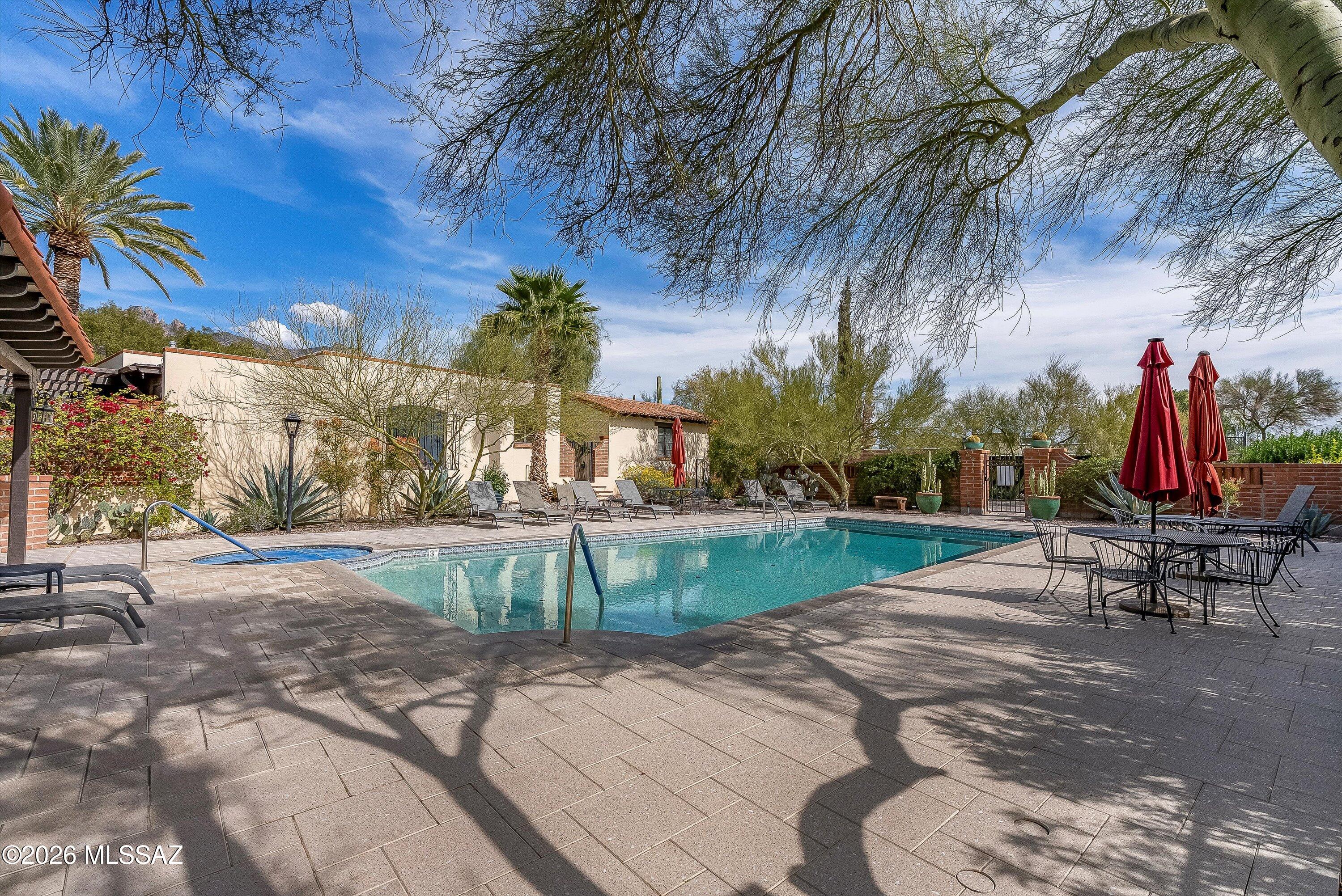 Catalina Pueblo 2 Resub Th - Residential Lease