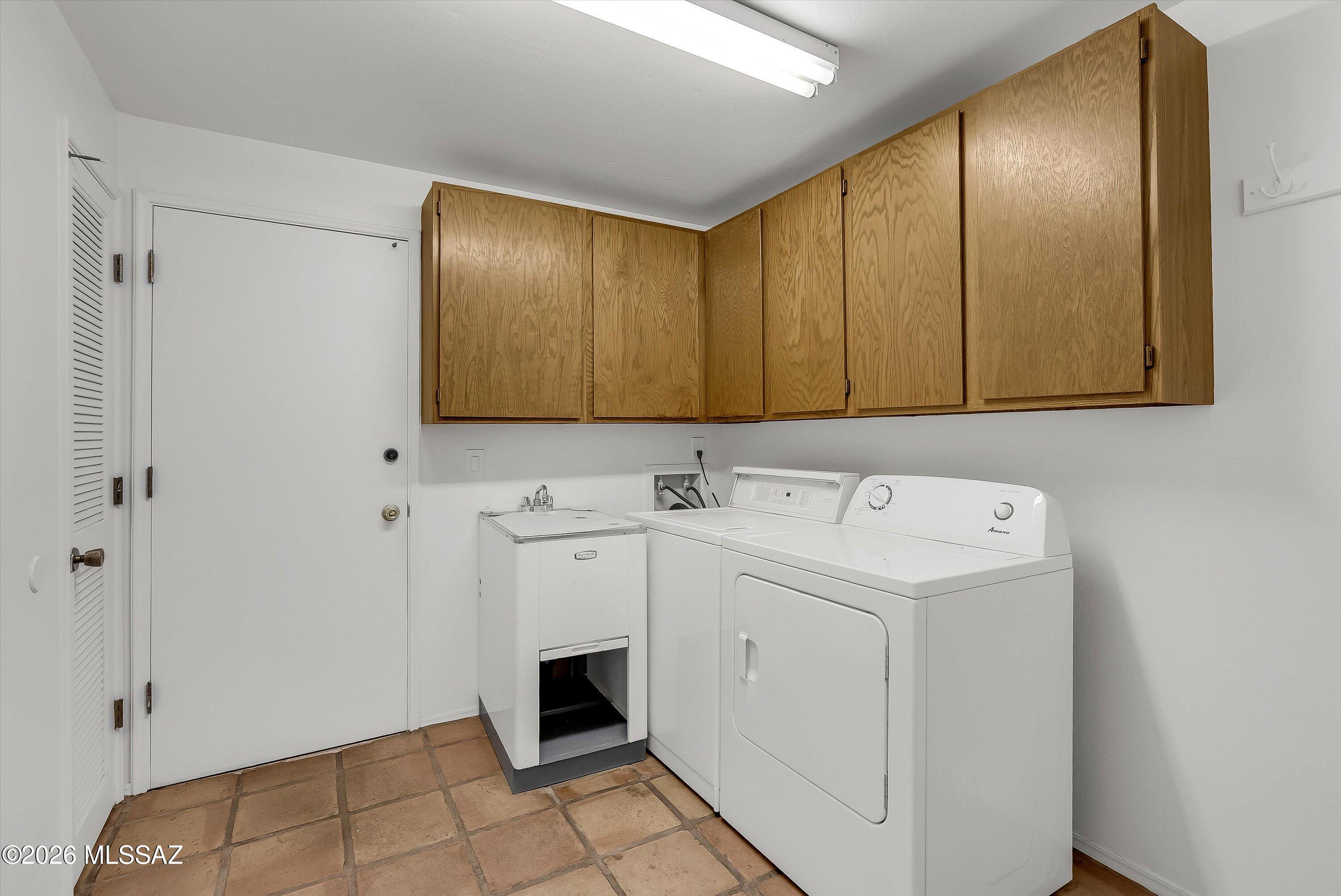 Catalina Pueblo 2 Resub Th - Residential Lease