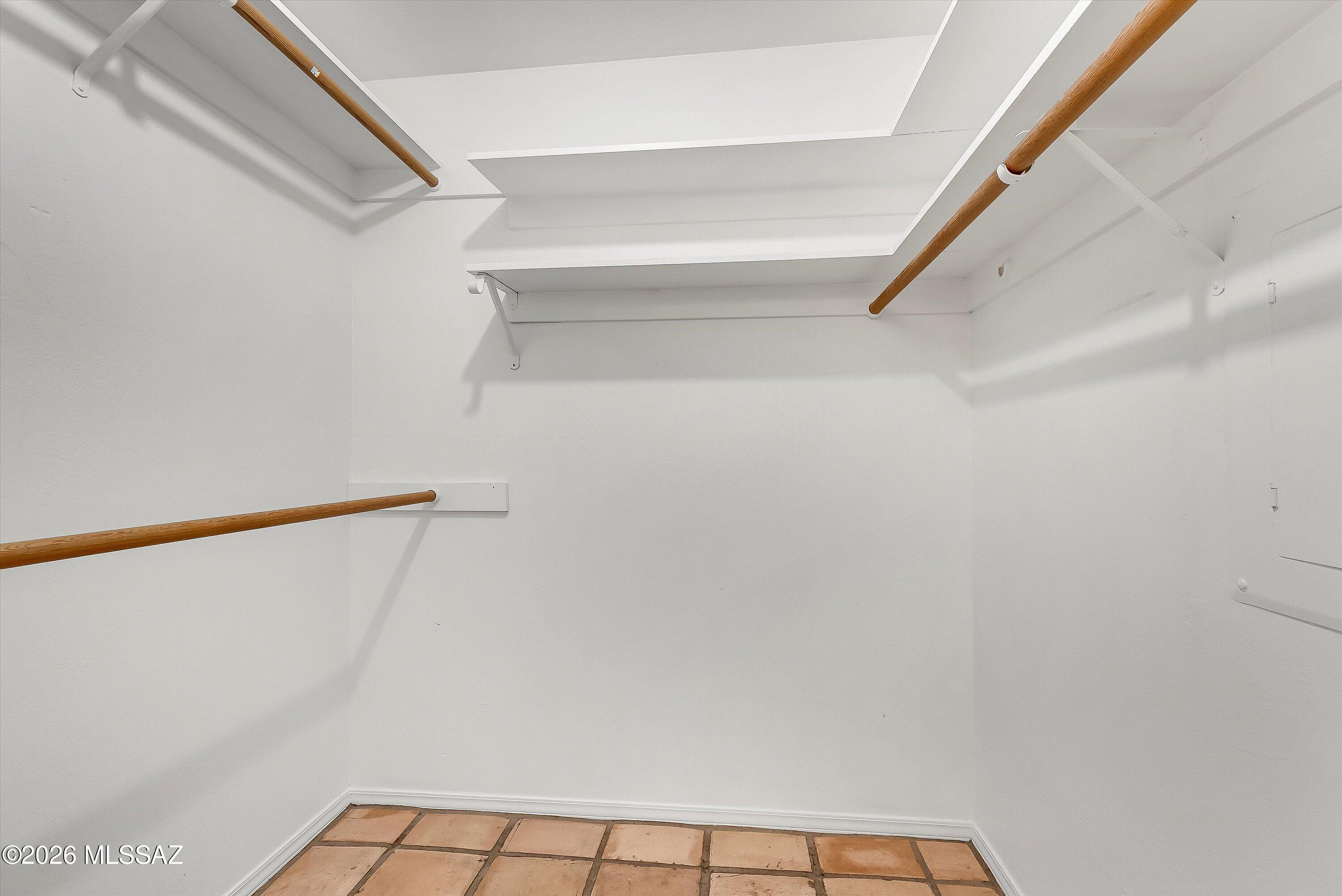 Catalina Pueblo 2 Resub Th - Residential Lease