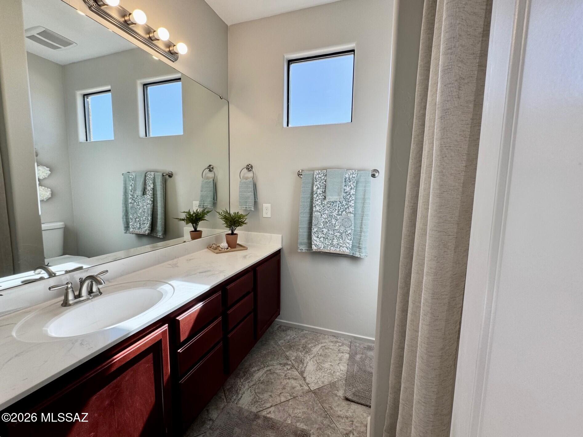 Oasis Harrison - Residential