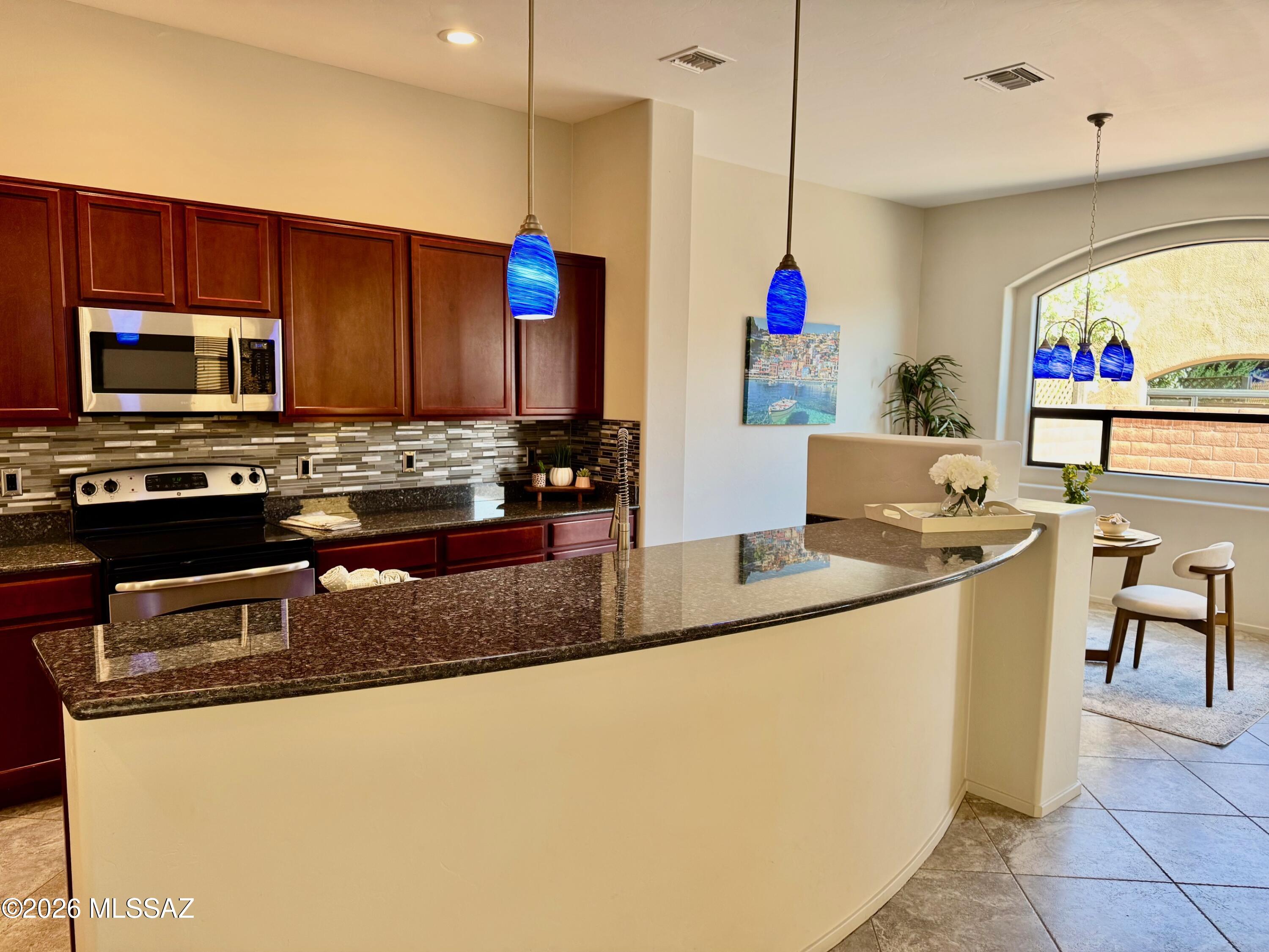 Oasis Harrison - Residential