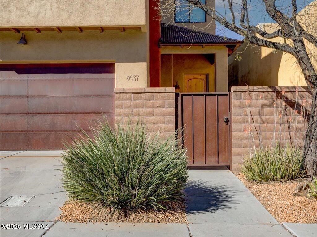 Oasis Harrison - Residential