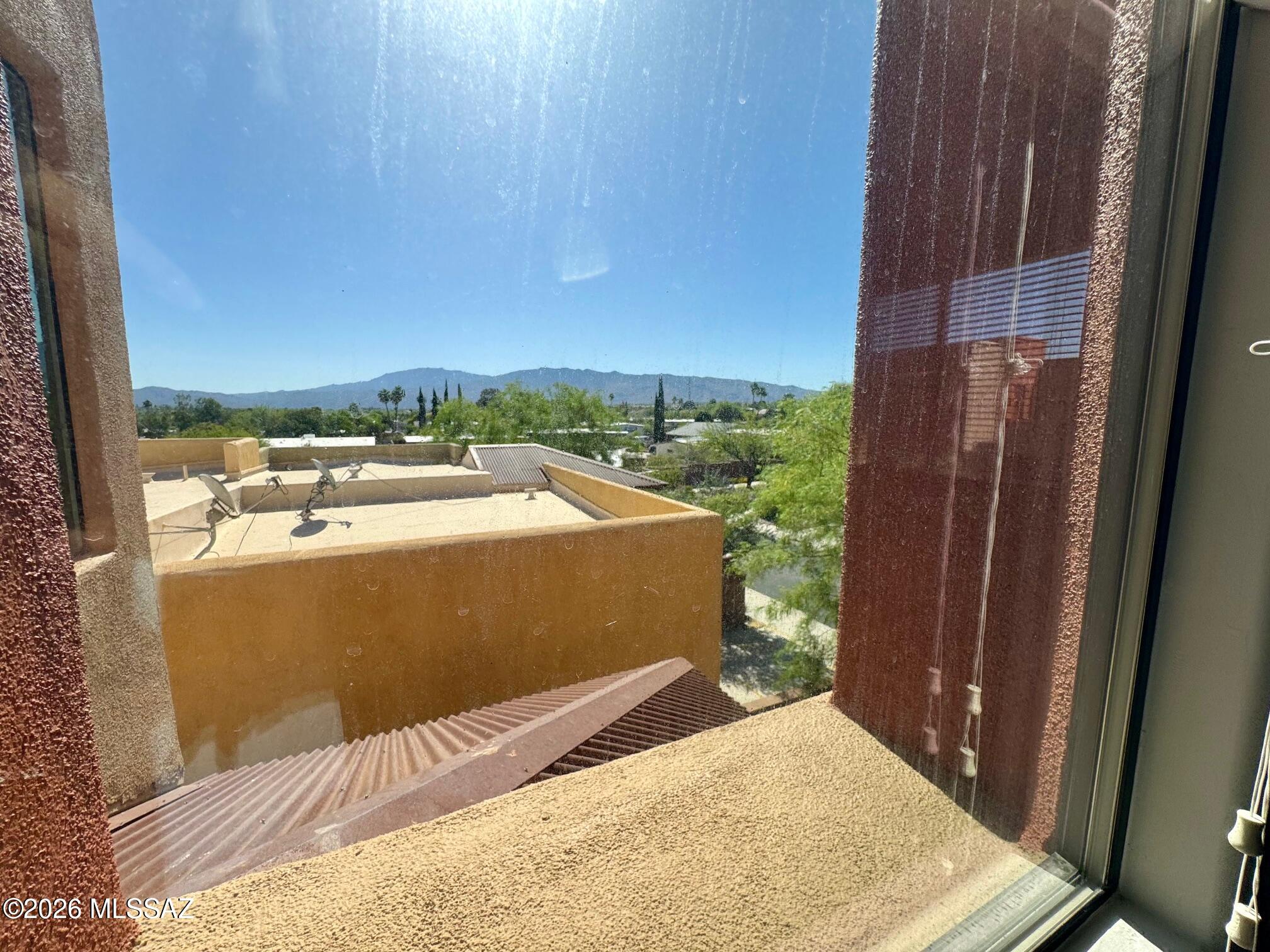 Oasis Harrison - Residential