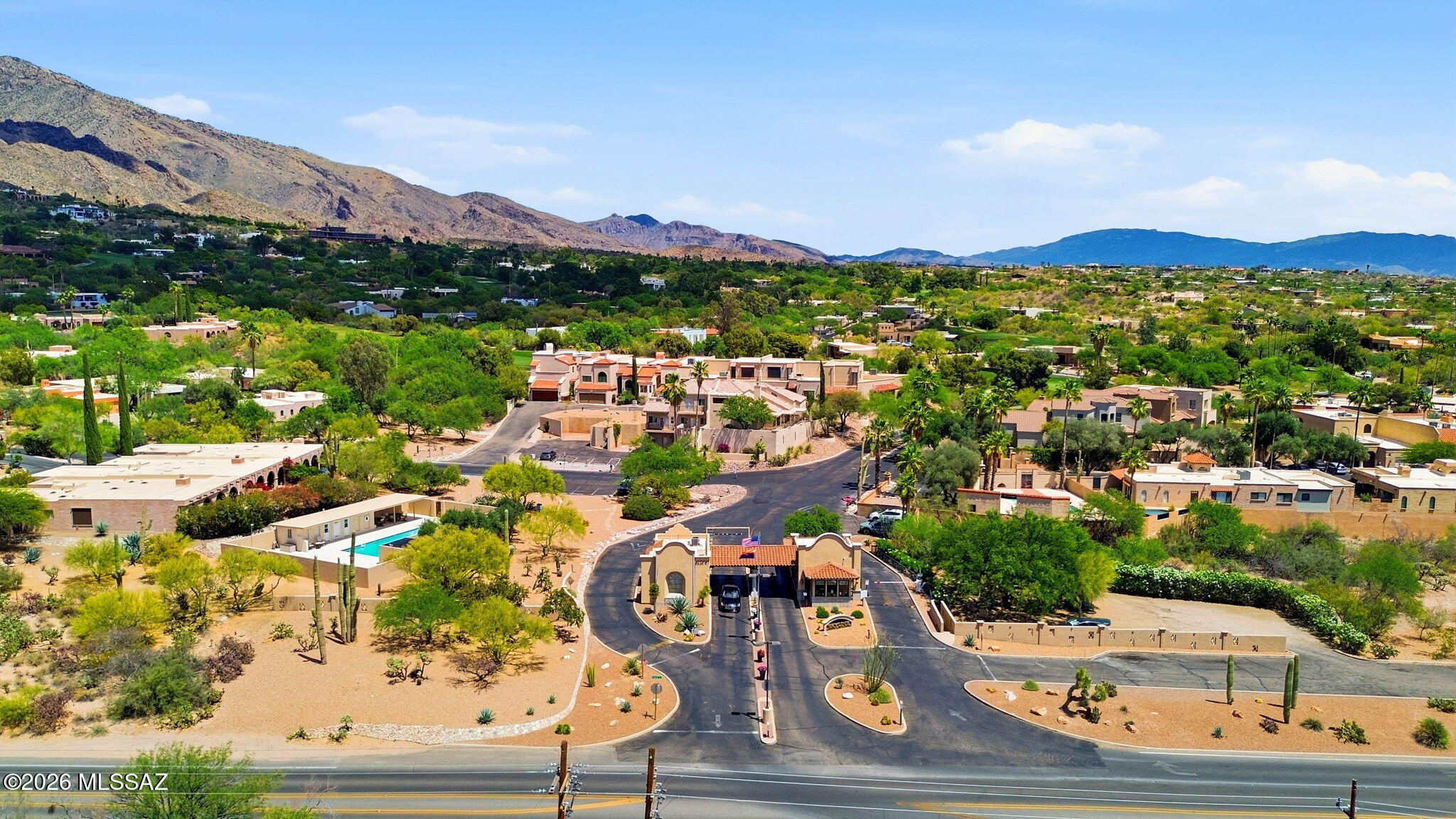 Chapala (Townhouses) - Residential