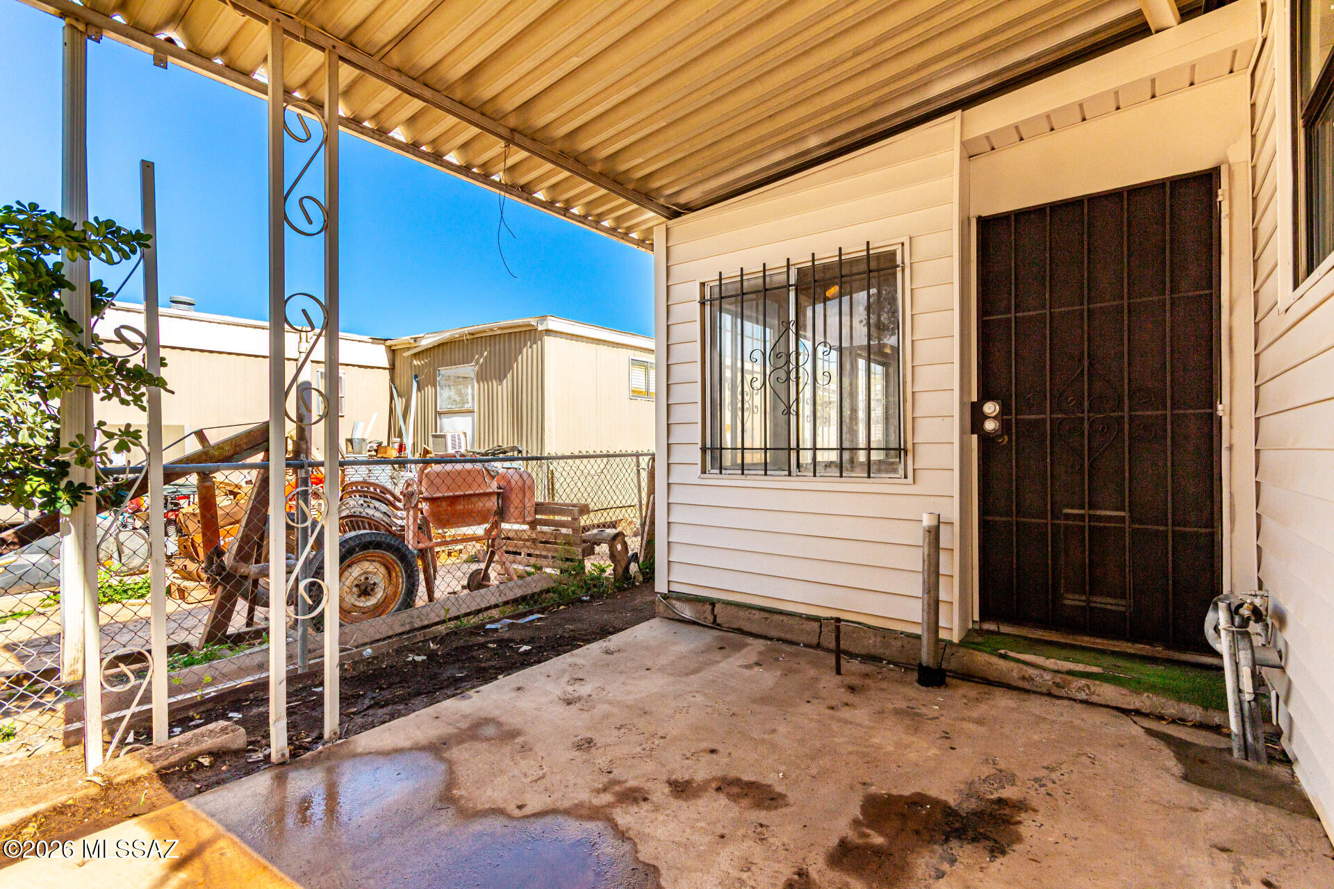 Los Ranchitos Number 8 - Residential