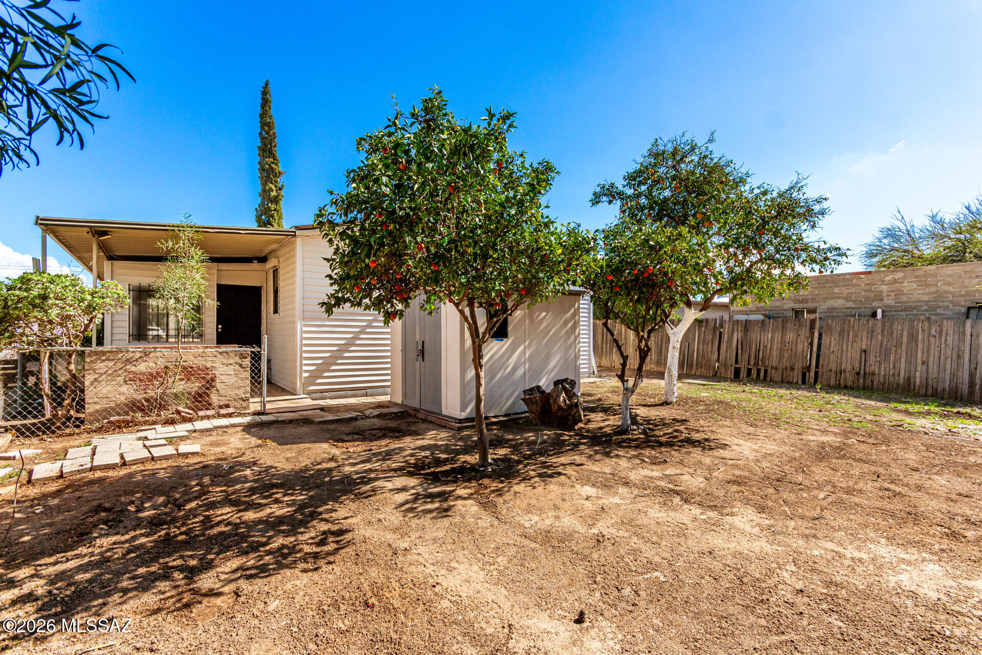 Los Ranchitos Number 8 - Residential