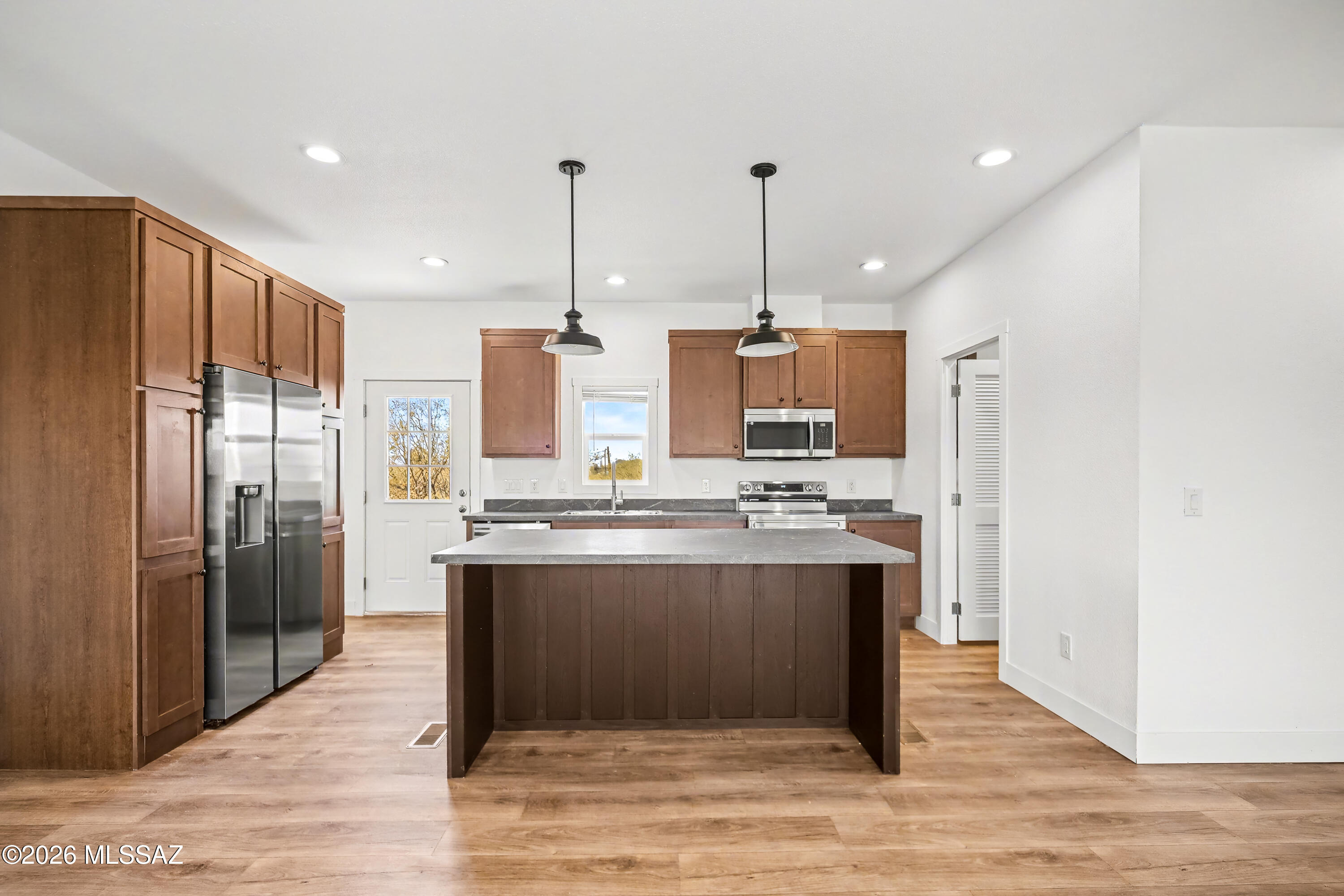 J - Six Ranchettes Unit NO. 6 (1-204) - Residential